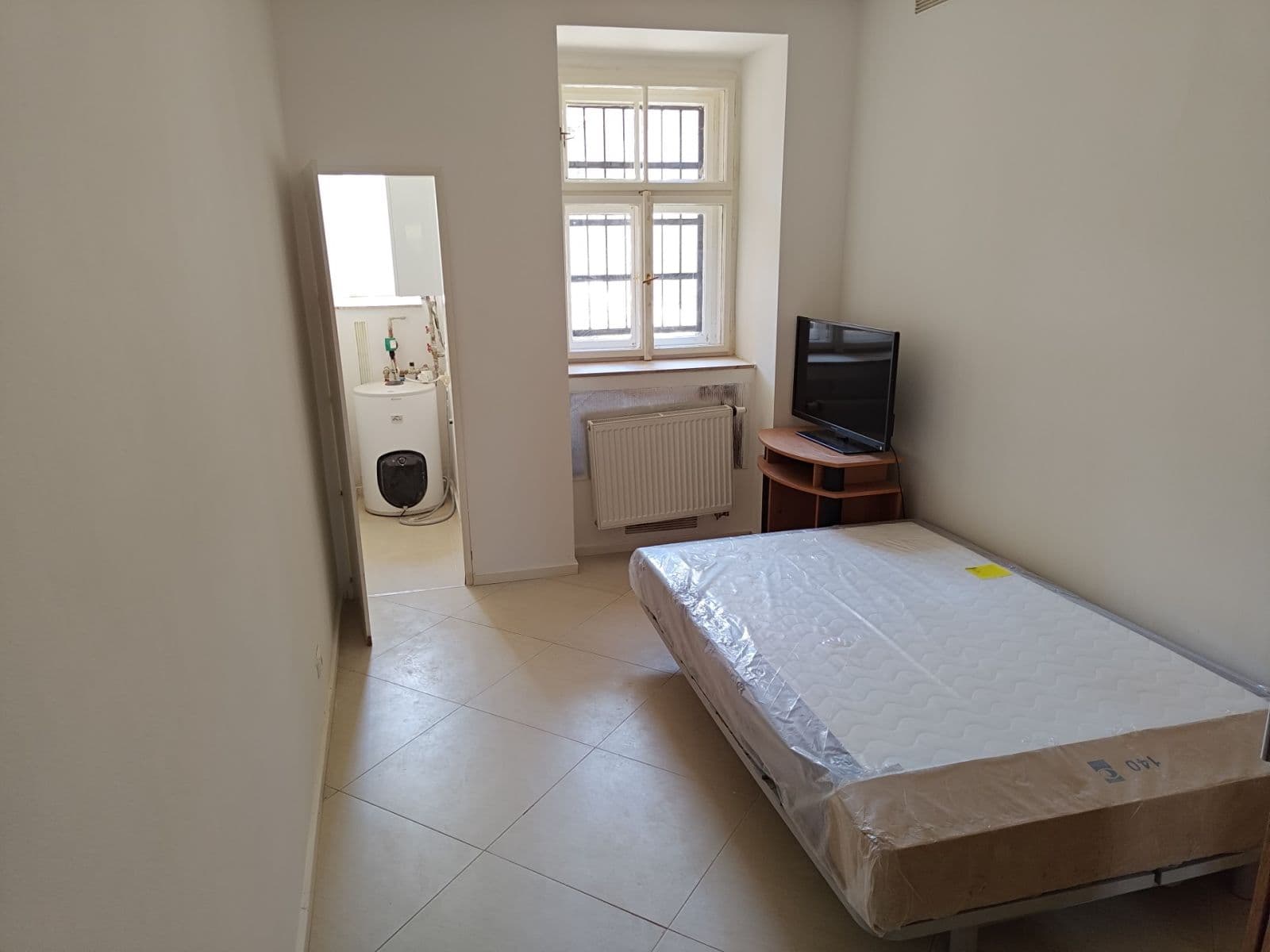 1 bedroom with open-plan kitchen flat to rent, 47 m², Českomalínská, Prague, Prague 1 bedroom with open-plan kitchen flat to rent, 47 m², Českomalínská, Prague, Prague