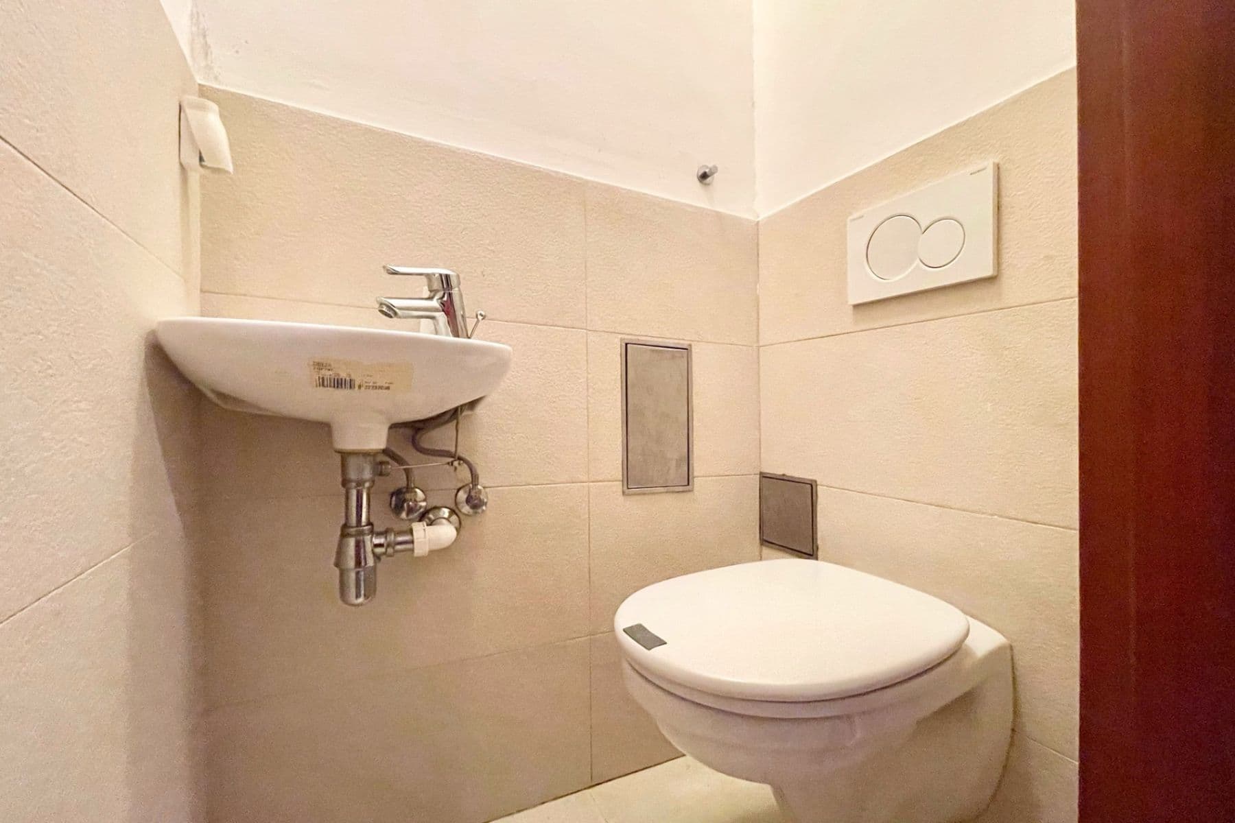 1 bedroom with open-plan kitchen flat to rent, 47 m², Českomalínská, Prague, Prague 1 bedroom with open-plan kitchen flat to rent, 47 m², Českomalínská, Prague, Prague