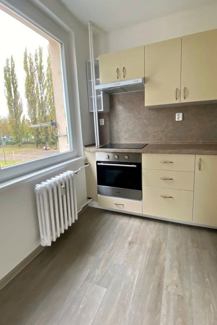 1 bedroom with open-plan kitchen flat to rent, 48 m², Litoměřická, Štětí, Ústecký Region 1 bedroom with open-plan kitchen flat to rent, 48 m², Litoměřická, Štětí, Ústecký Region