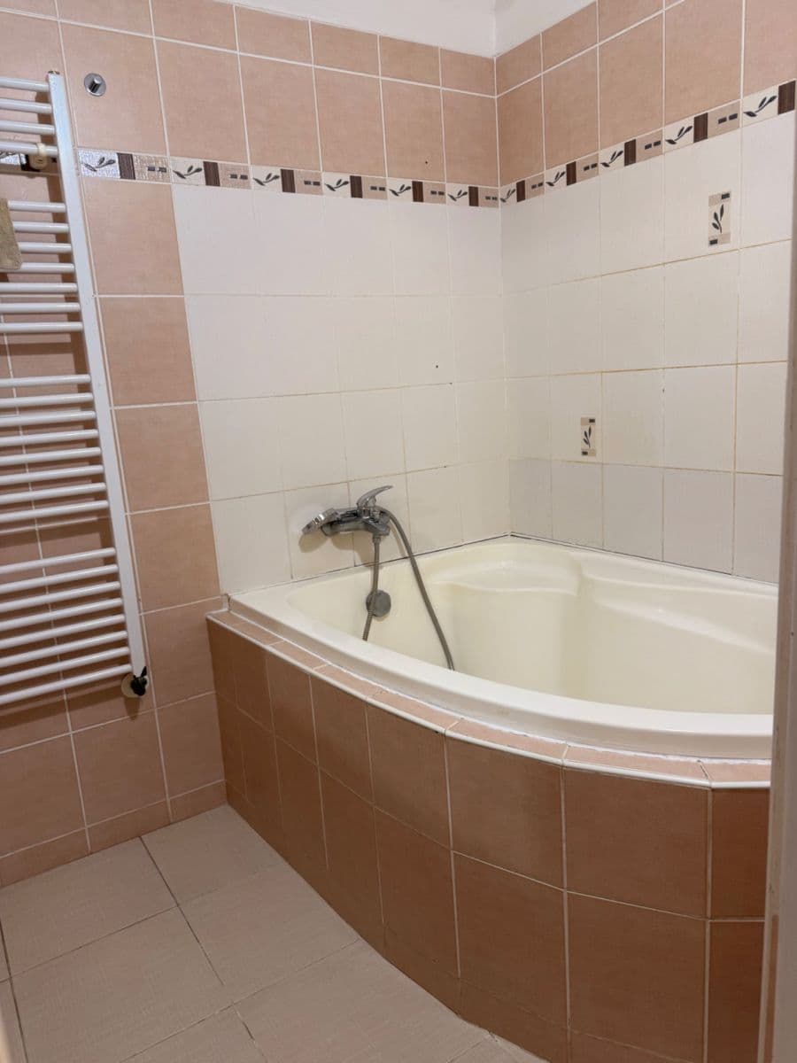 3 bedroom flat to rent, 81 m², Zámecká, Ostrava, Moravskoslezský Region 3 bedroom flat to rent, 81 m², Zámecká, Ostrava, Moravskoslezský Region