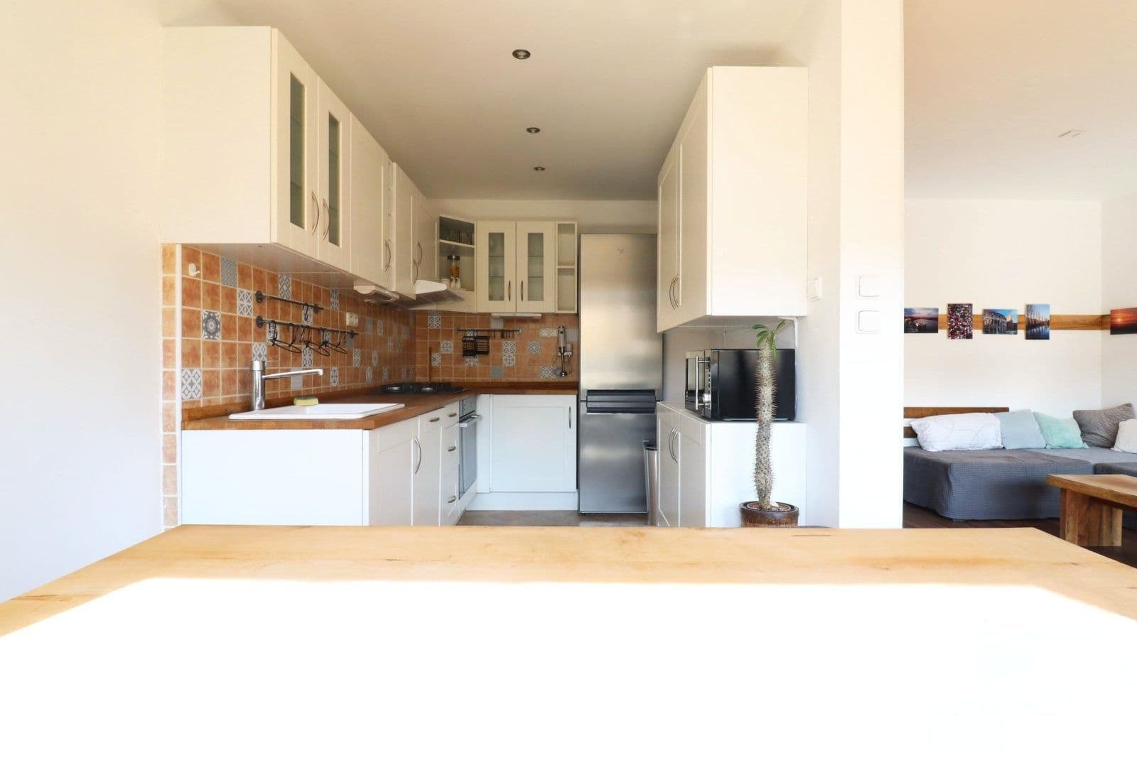 2 bedroom with open-plan kitchen flat to rent, 71 m², Mádrova, Prague, Prague 2 bedroom with open-plan kitchen flat to rent, 71 m², Mádrova, Prague, Prague