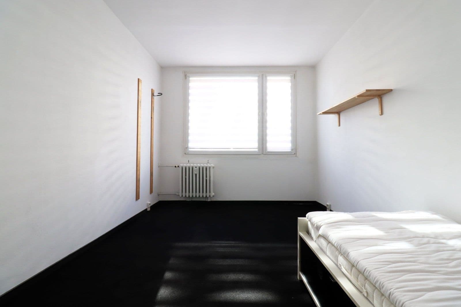 2 bedroom with open-plan kitchen flat to rent, 71 m², Mádrova, Prague, Prague 2 bedroom with open-plan kitchen flat to rent, 71 m², Mádrova, Prague, Prague