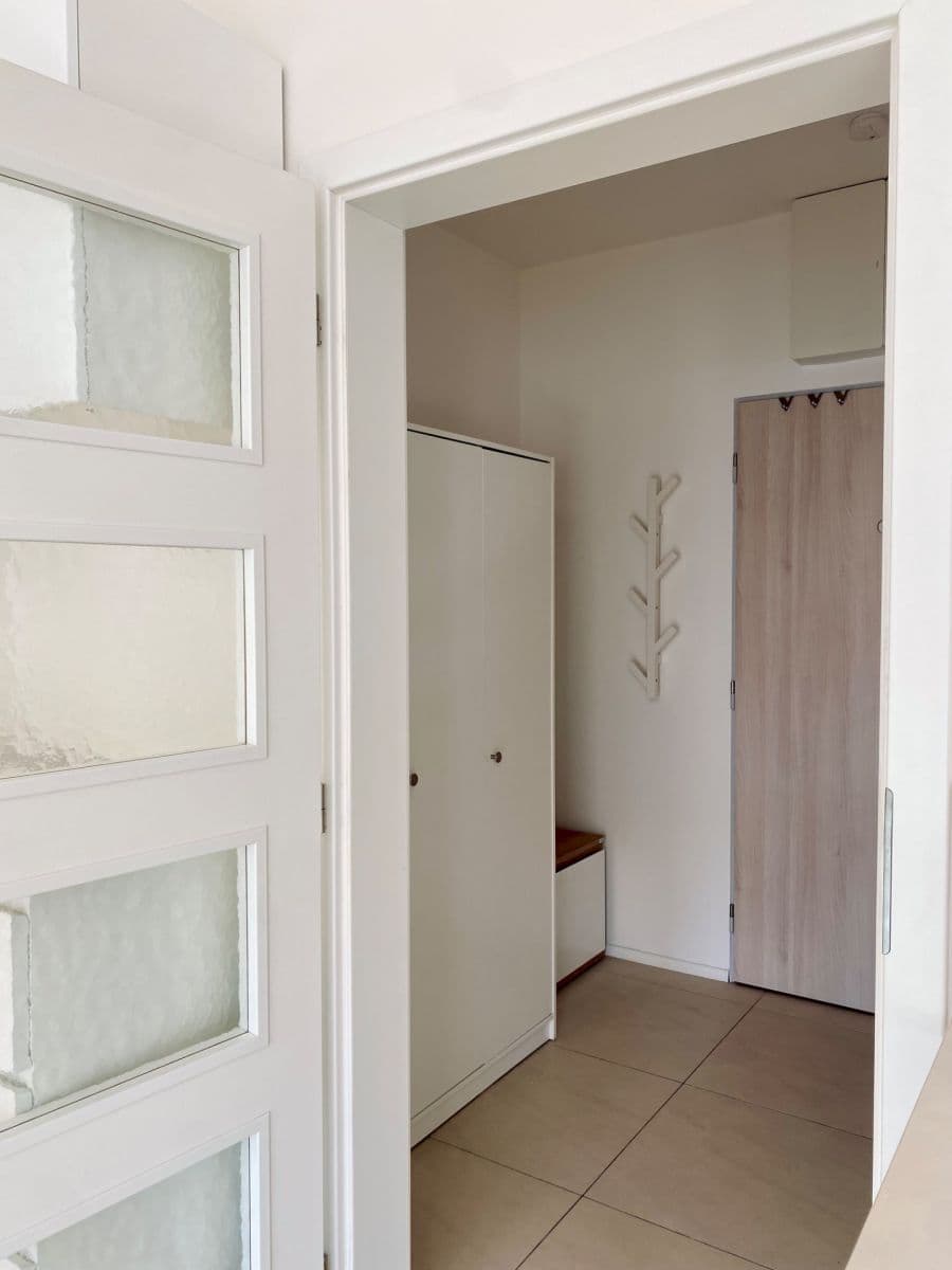 Studio flat to rent, 32 m², Přadlácká, Brno, Jihomoravský Region Studio flat to rent, 32 m², Přadlácká, Brno, Jihomoravský Region