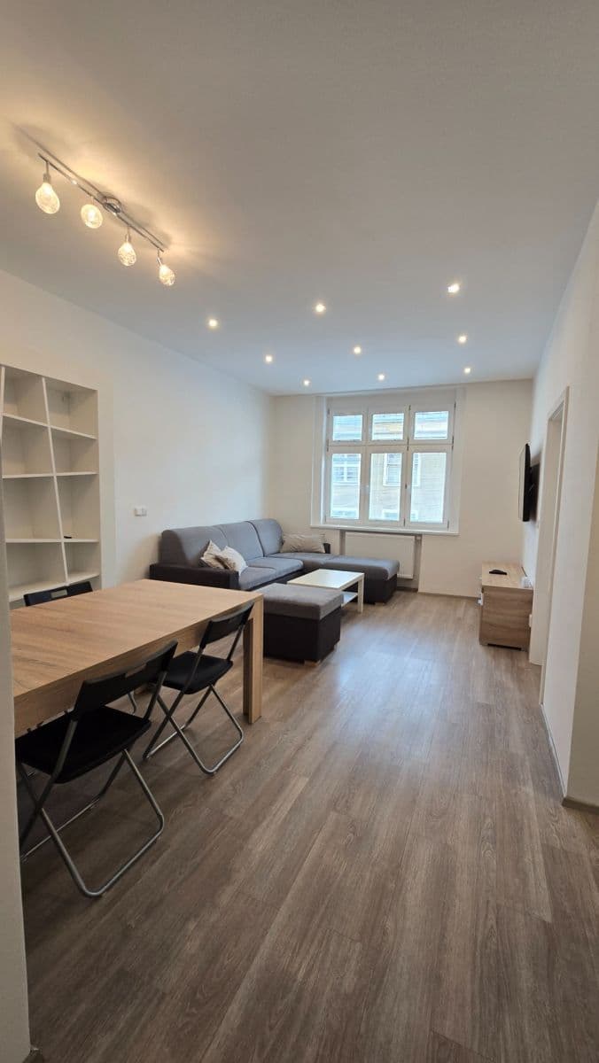 2 bedroom flat to rent, 54 m², Bulharská, Prague, Prague 2 bedroom flat to rent, 54 m², Bulharská, Prague, Prague