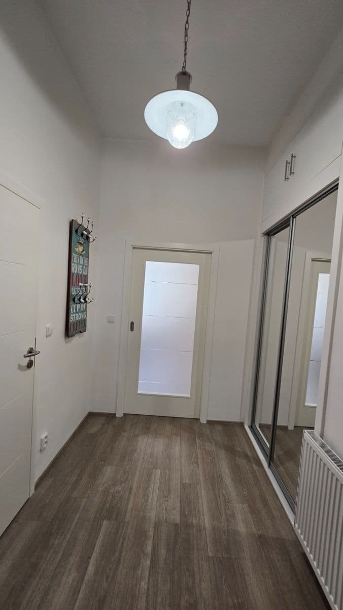 2 bedroom flat to rent, 54 m², Bulharská, Prague, Prague 2 bedroom flat to rent, 54 m², Bulharská, Prague, Prague