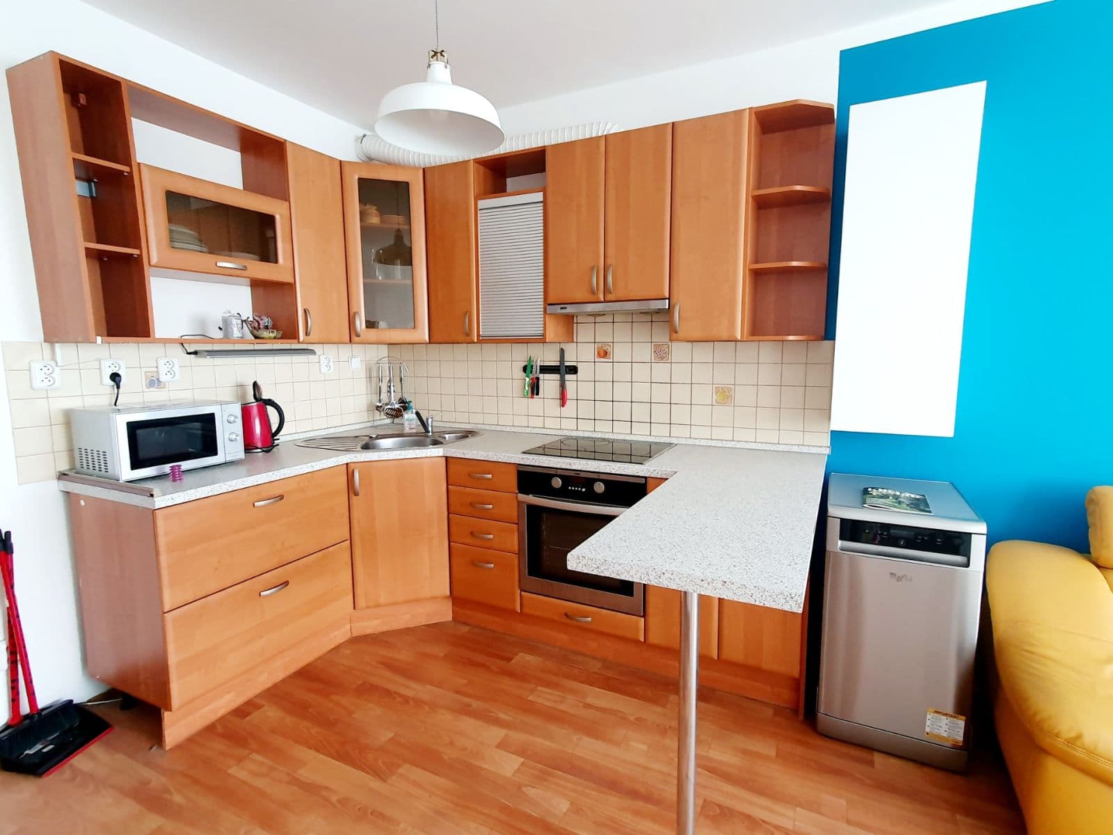 1 bedroom with open-plan kitchen flat to rent, 46 m², Herlíkovická, Prague, Prague 1 bedroom with open-plan kitchen flat to rent, 46 m², Herlíkovická, Prague, Prague