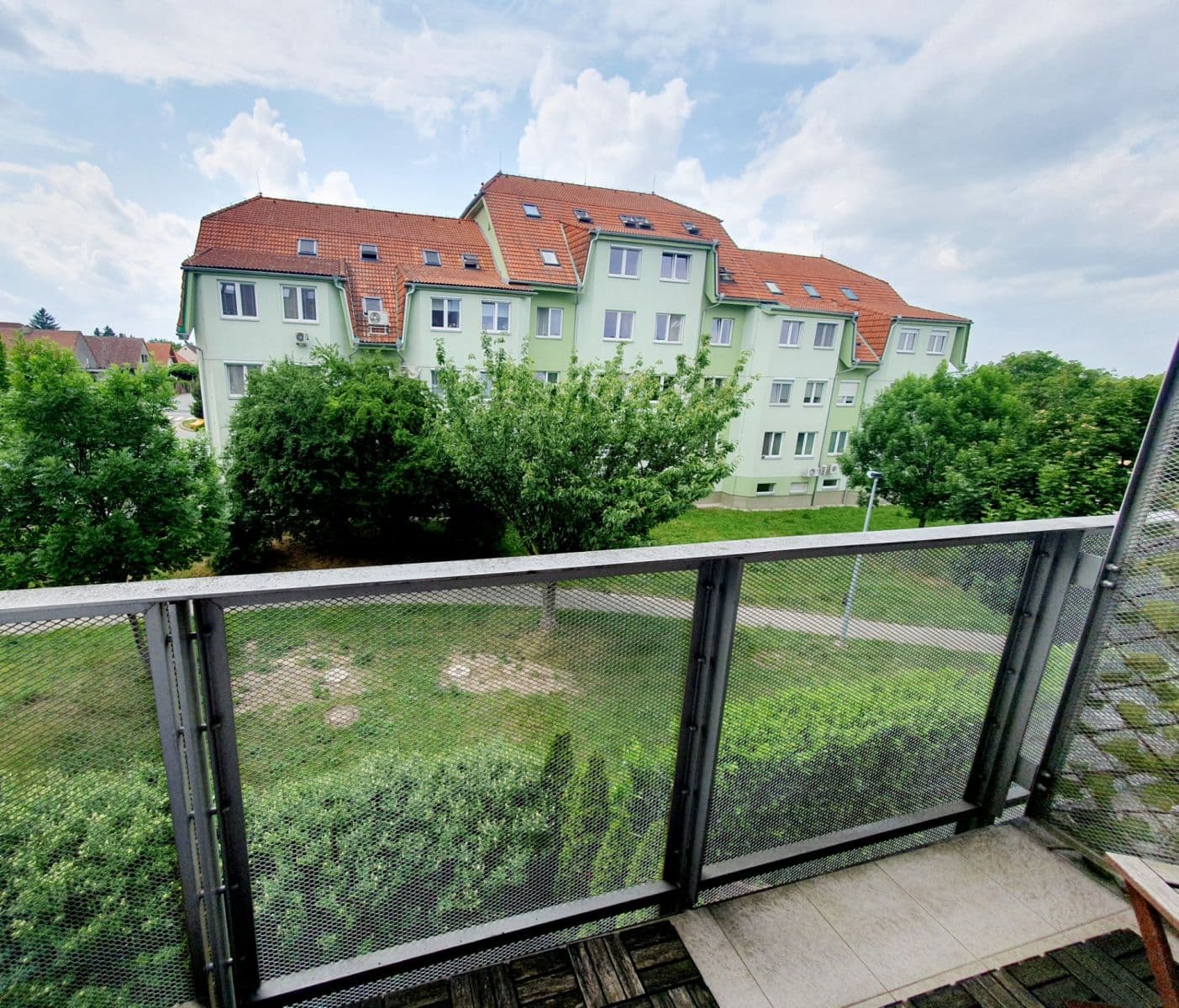 1 bedroom with open-plan kitchen flat to rent, 46 m², Herlíkovická, Prague, Prague 1 bedroom with open-plan kitchen flat to rent, 46 m², Herlíkovická, Prague, Prague