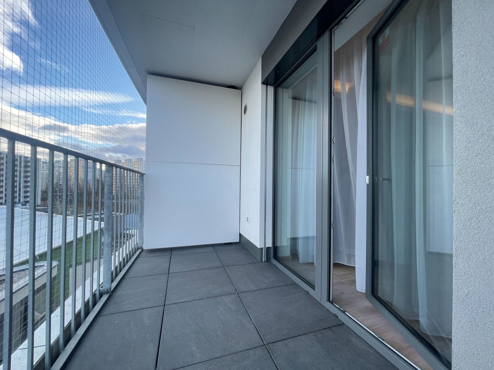 Studio flat to rent, 27 m², Mukařovského, Prague, Prague Studio flat to rent, 27 m², Mukařovského, Prague, Prague