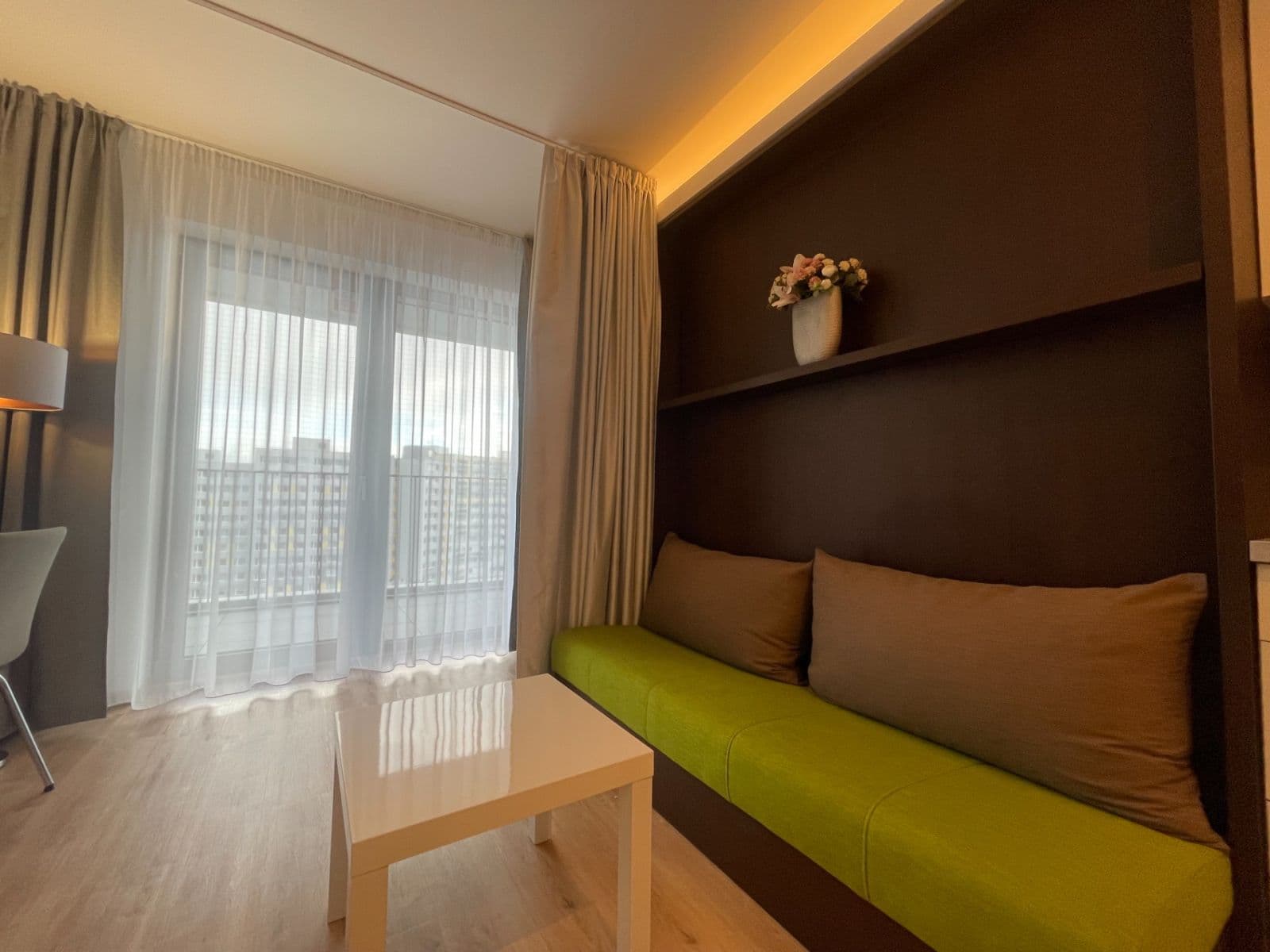 Studio flat to rent, 27 m², Mukařovského, Prague, Prague Studio flat to rent, 27 m², Mukařovského, Prague, Prague