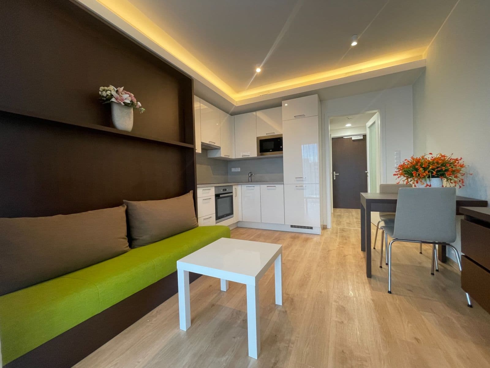 Studio flat to rent, 27 m², Mukařovského, Prague, Prague Studio flat to rent, 27 m², Mukařovského, Prague, Prague