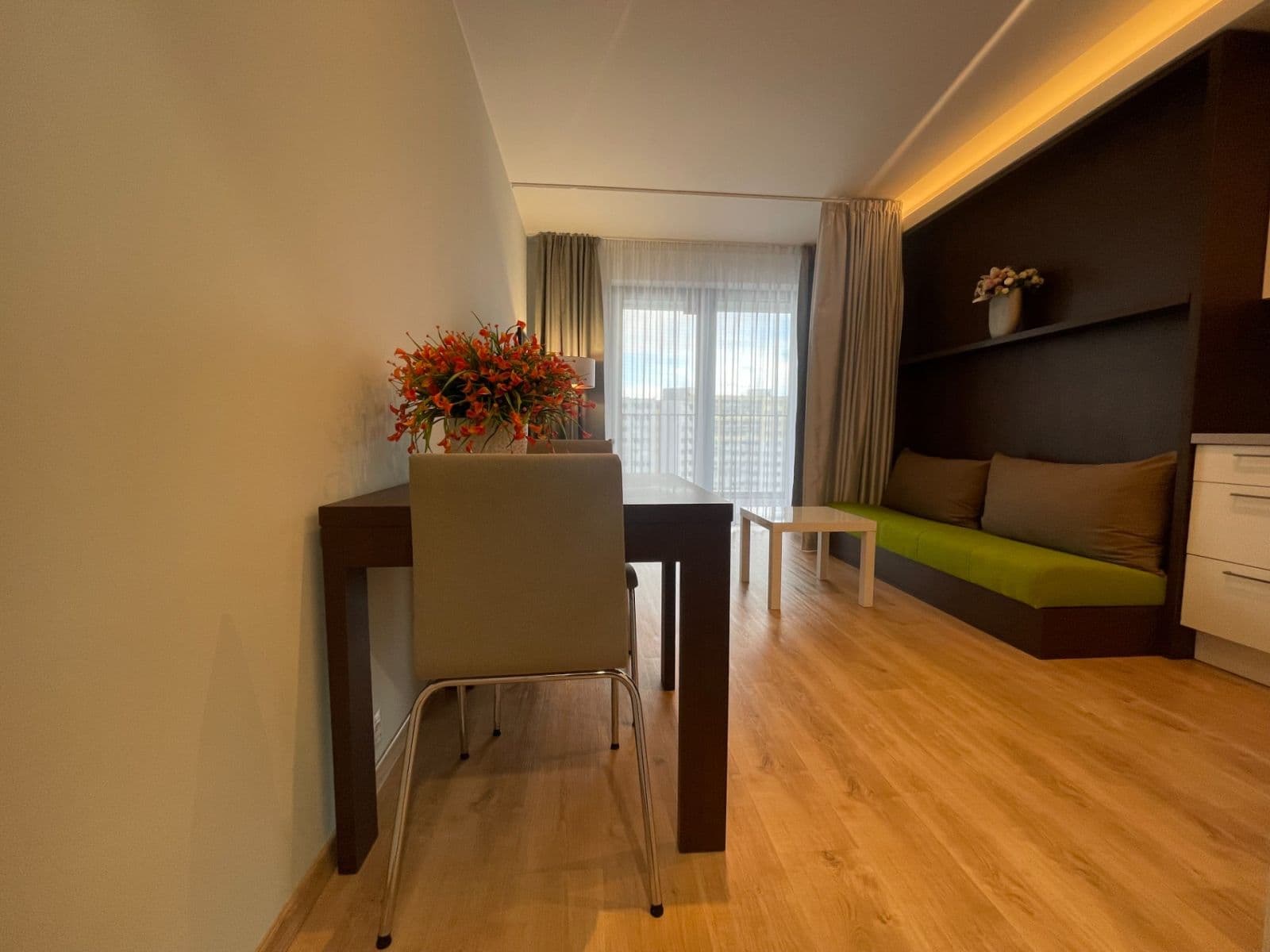 Studio flat to rent, 27 m², Mukařovského, Prague, Prague Studio flat to rent, 27 m², Mukařovského, Prague, Prague