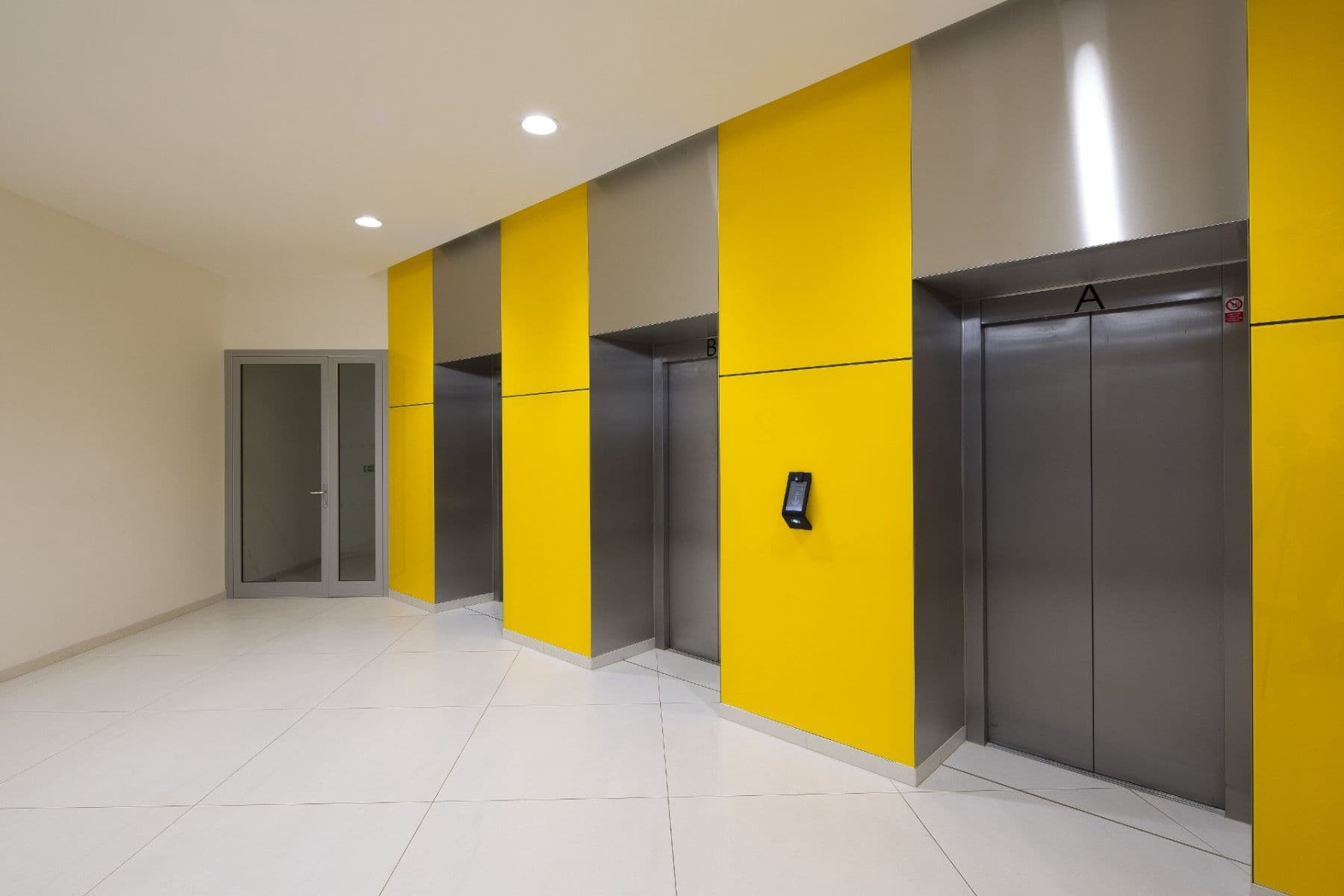 Studio flat to rent, 27 m², Mukařovského, Prague, Prague Studio flat to rent, 27 m², Mukařovského, Prague, Prague