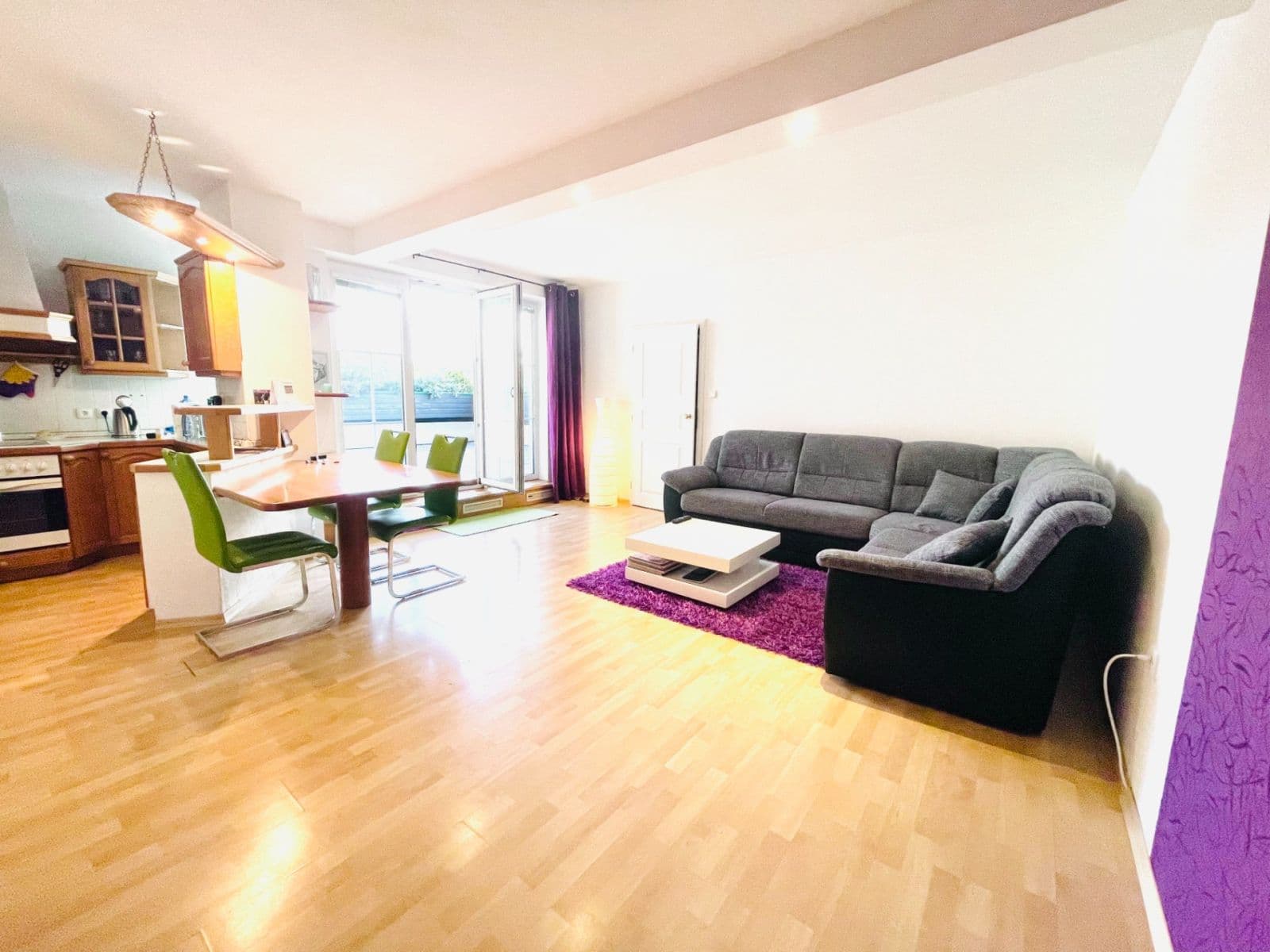 3 bedroom with open-plan kitchen flat for sale, 185 m², Ant. Barcala, České Budějovice, Jihočeský Region 3 bedroom with open-plan kitchen flat for sale, 185 m², Ant. Barcala, České Budějovice, Jihočeský Region