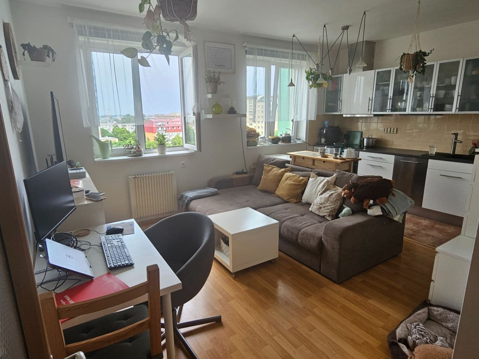 1 bedroom with open-plan kitchen flat to rent, 50 m², Tupolevova, Prague, Prague 1 bedroom with open-plan kitchen flat to rent, 50 m², Tupolevova, Prague, Prague