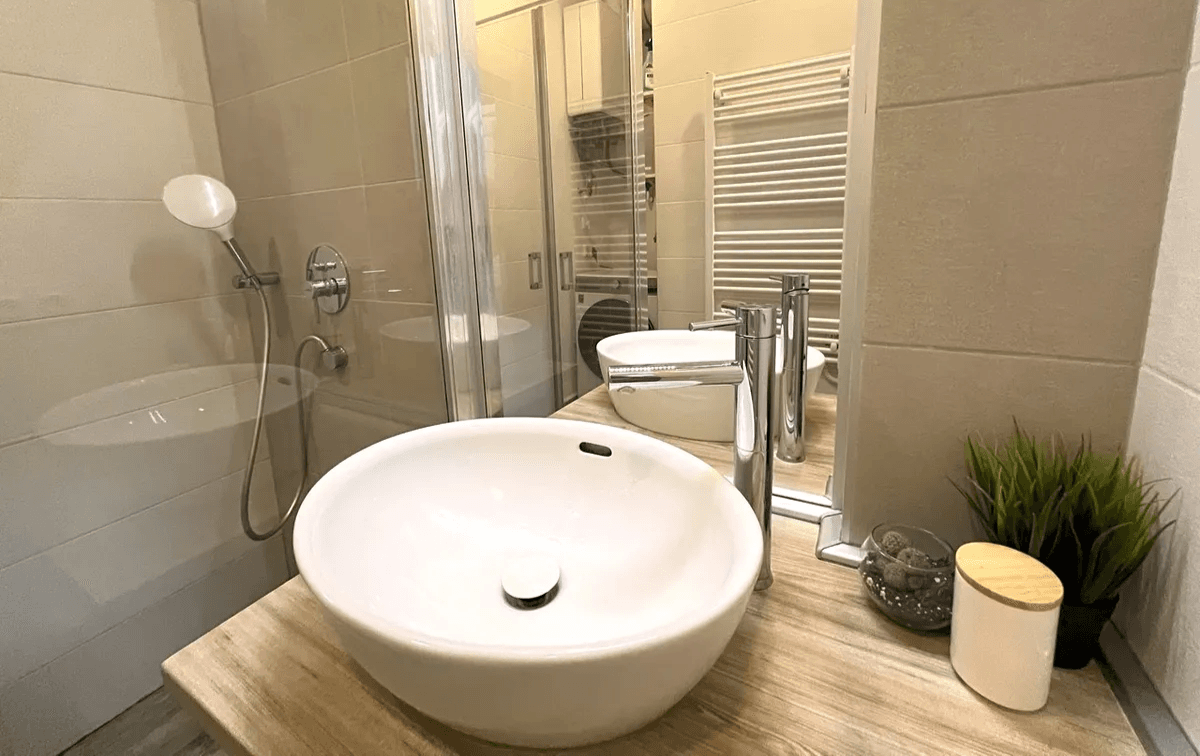 1 bedroom with open-plan kitchen flat to rent, 59 m², Havlíčkova, Pardubice, Pardubický Region 1 bedroom with open-plan kitchen flat to rent, 59 m², Havlíčkova, Pardubice, Pardubický Region