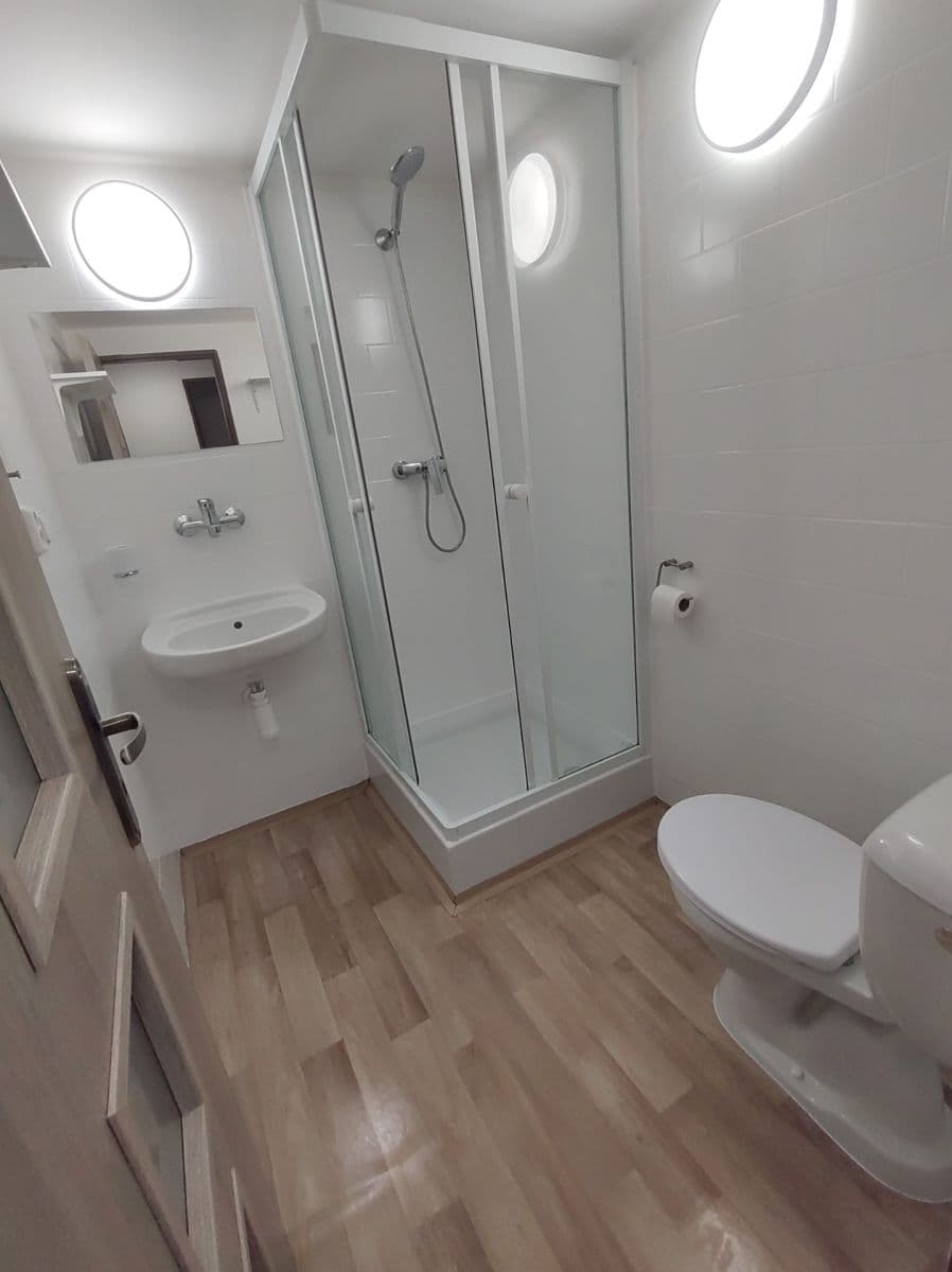 Small studio flat to rent, 37 m², Masarykova, Litoměřice, Ústecký Region Small studio flat to rent, 37 m², Masarykova, Litoměřice, Ústecký Region