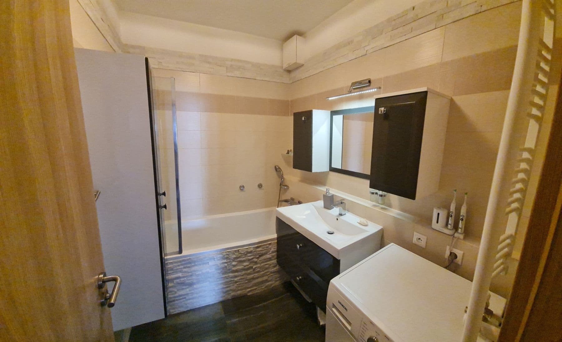 2 bedroom with open-plan kitchen flat for sale, 78 m², Soukalova, Prague, Prague 2 bedroom with open-plan kitchen flat for sale, 78 m², Soukalova, Prague, Prague