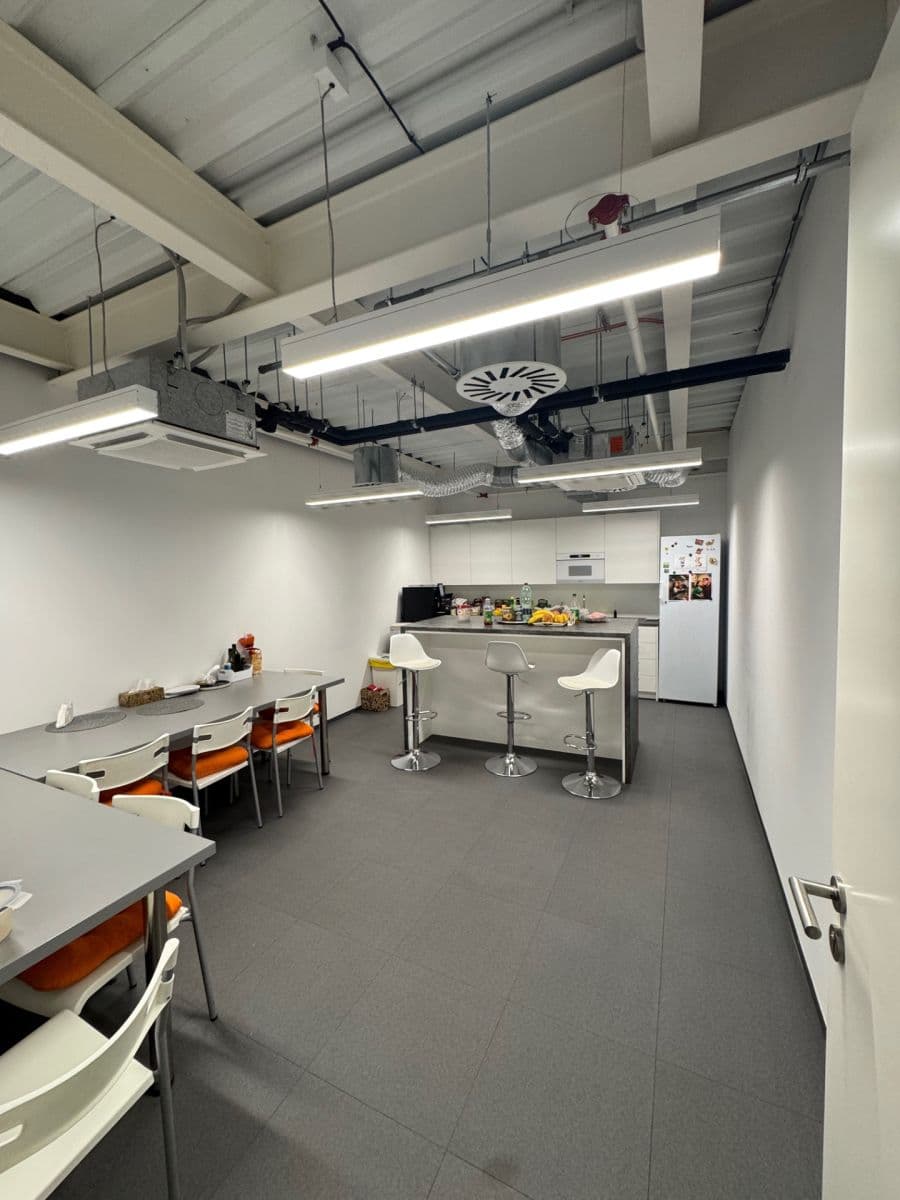 office to rent, 983 m², Lazaretní, Brno, Jihomoravský Region office to rent, 983 m², Lazaretní, Brno, Jihomoravský Region