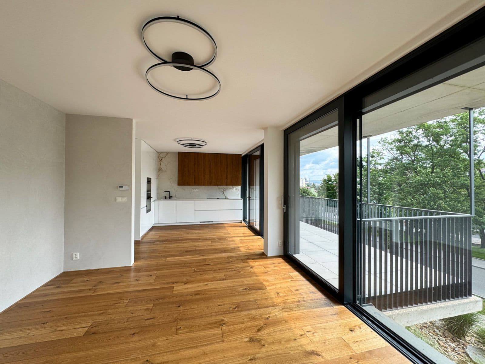 2 bedroom with open-plan kitchen flat to rent, 91 m², Horní, Brno, Jihomoravský Region 2 bedroom with open-plan kitchen flat to rent, 91 m², Horní, Brno, Jihomoravský Region