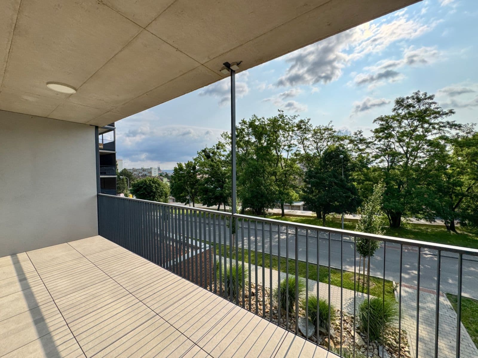 2 bedroom with open-plan kitchen flat to rent, 91 m², Horní, Brno, Jihomoravský Region 2 bedroom with open-plan kitchen flat to rent, 91 m², Horní, Brno, Jihomoravský Region