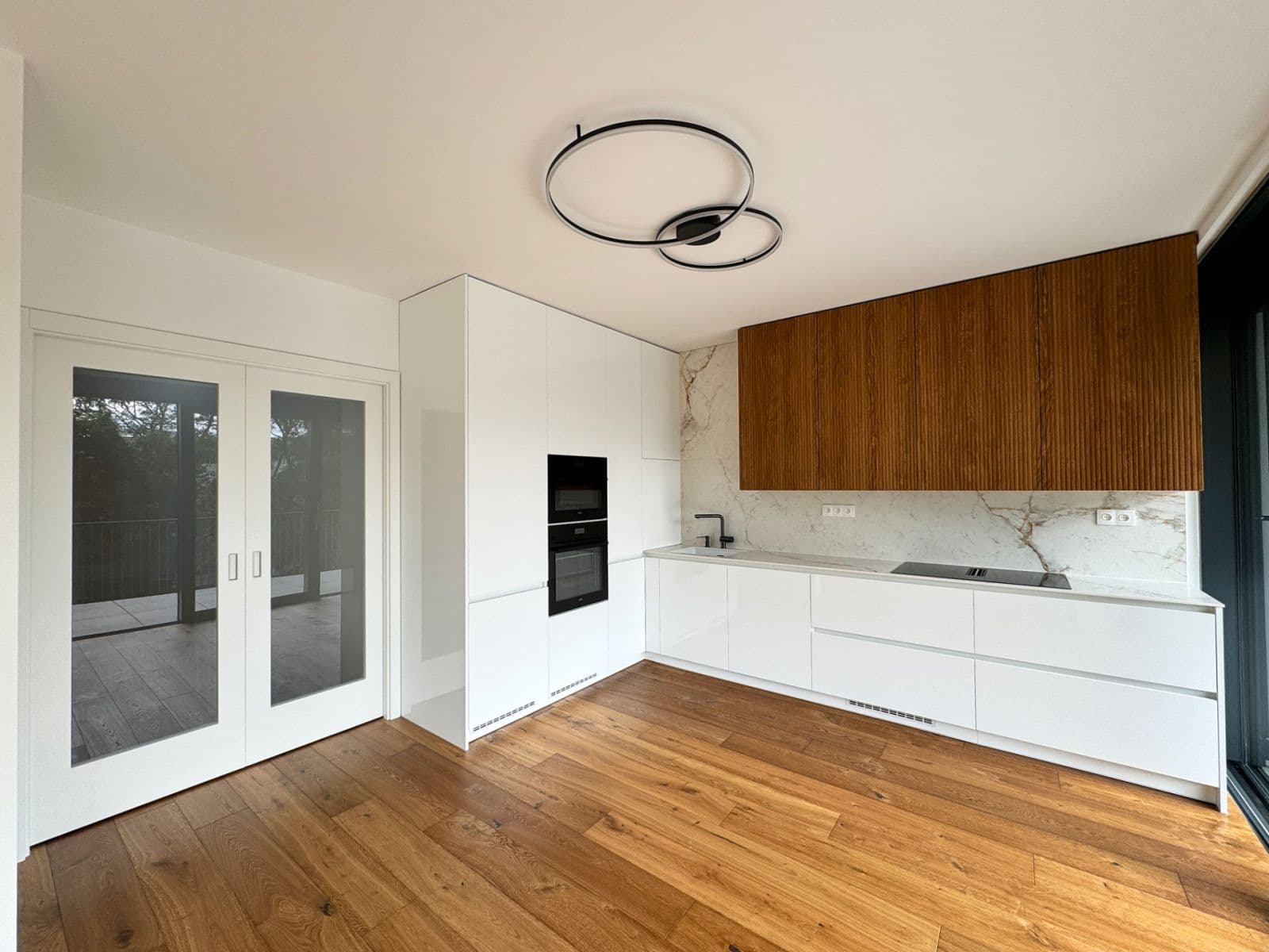 2 bedroom with open-plan kitchen flat to rent, 91 m², Horní, Brno, Jihomoravský Region 2 bedroom with open-plan kitchen flat to rent, 91 m², Horní, Brno, Jihomoravský Region