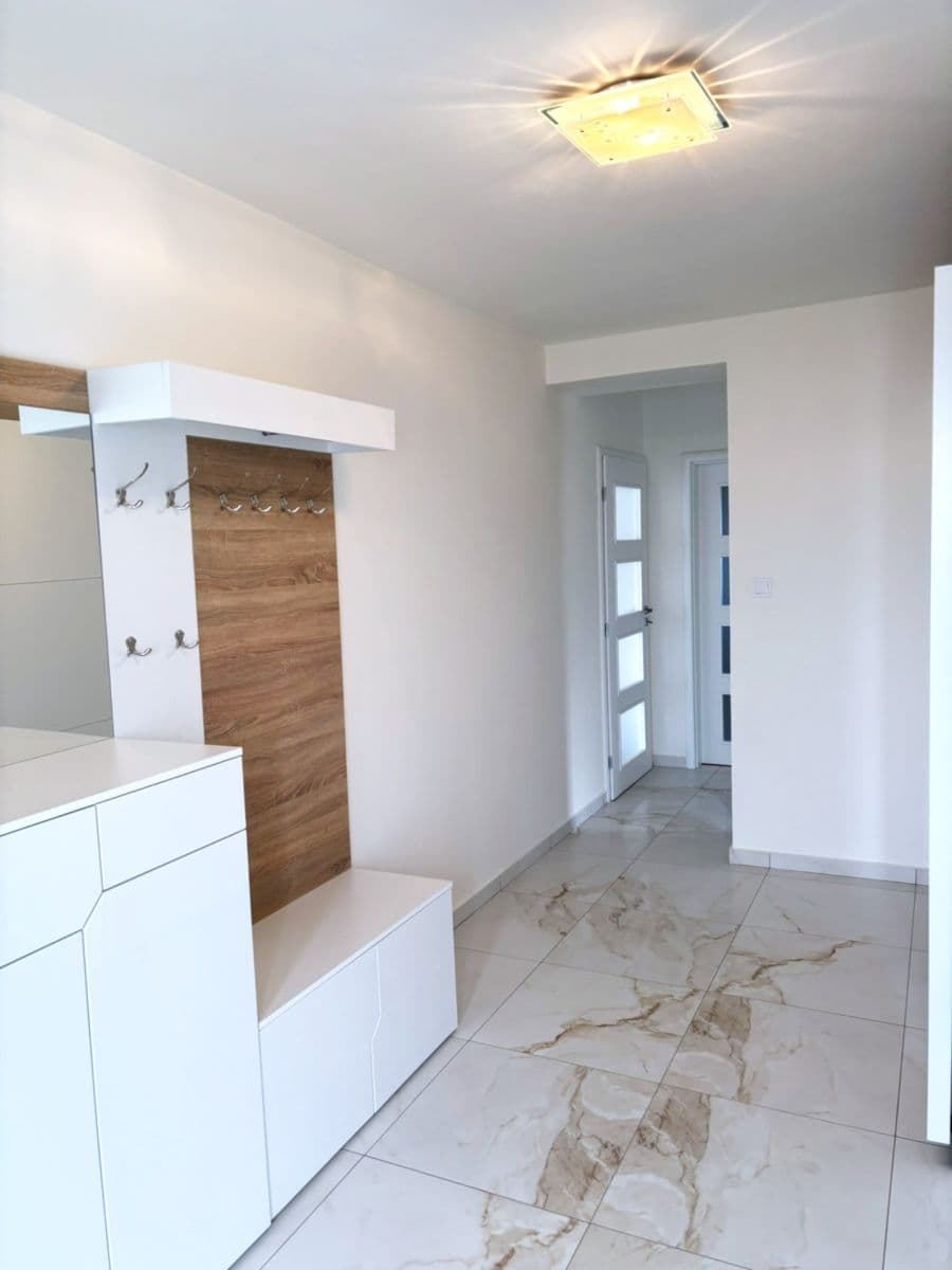 house to rent, 280 m², Sulická, Sulice, Středočeský Region house to rent, 280 m², Sulická, Sulice, Středočeský Region