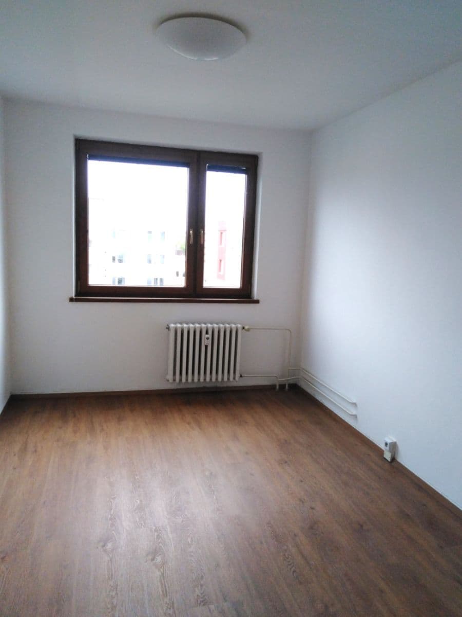 3 bedroom flat to rent, 68 m², Kaštanová, Olomouc, Olomoucký Region 3 bedroom flat to rent, 68 m², Kaštanová, Olomouc, Olomoucký Region
