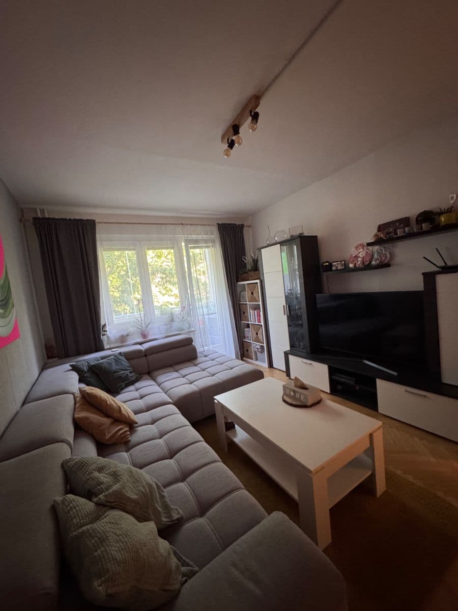 2 bedroom flat to rent, 51 m², Hiršlova, Prague, Prague 2 bedroom flat to rent, 51 m², Hiršlova, Prague, Prague