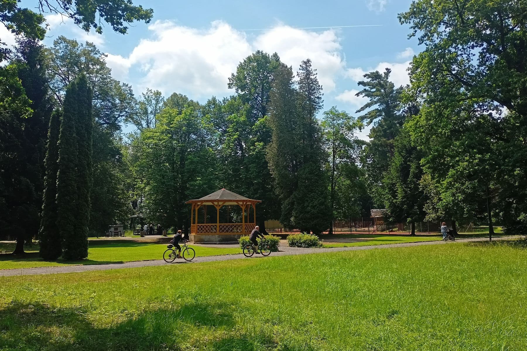 5 bedroom flat for sale, 202 m², Jiráskovo nábřeží, Lázně Bělohrad, Královéhradecký Region 5 bedroom flat for sale, 202 m², Jiráskovo nábřeží, Lázně Bělohrad, Královéhradecký Region