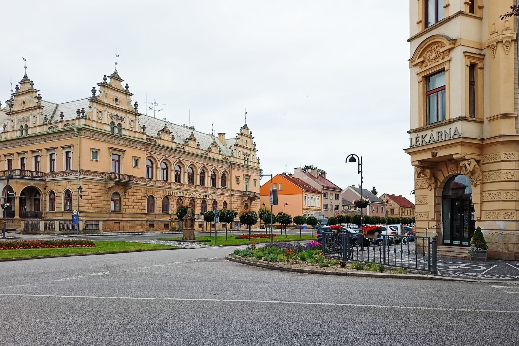 5 bedroom flat for sale, 202 m², Jiráskovo nábřeží, Lázně Bělohrad, Královéhradecký Region 5 bedroom flat for sale, 202 m², Jiráskovo nábřeží, Lázně Bělohrad, Královéhradecký Region