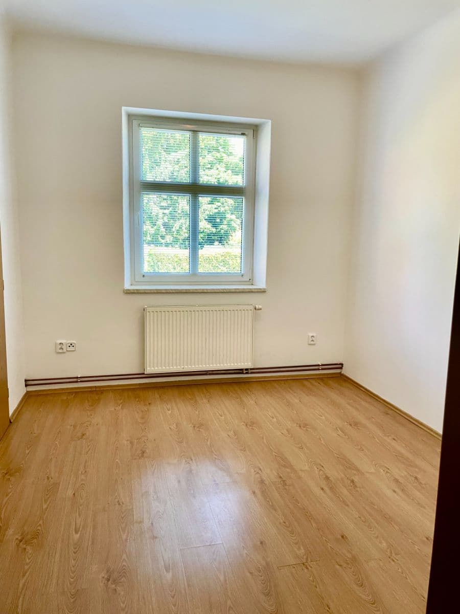 1 bedroom with open-plan kitchen flat to rent, 45 m², Svatoplukova, Liberec, Liberecký Region 1 bedroom with open-plan kitchen flat to rent, 45 m², Svatoplukova, Liberec, Liberecký Region