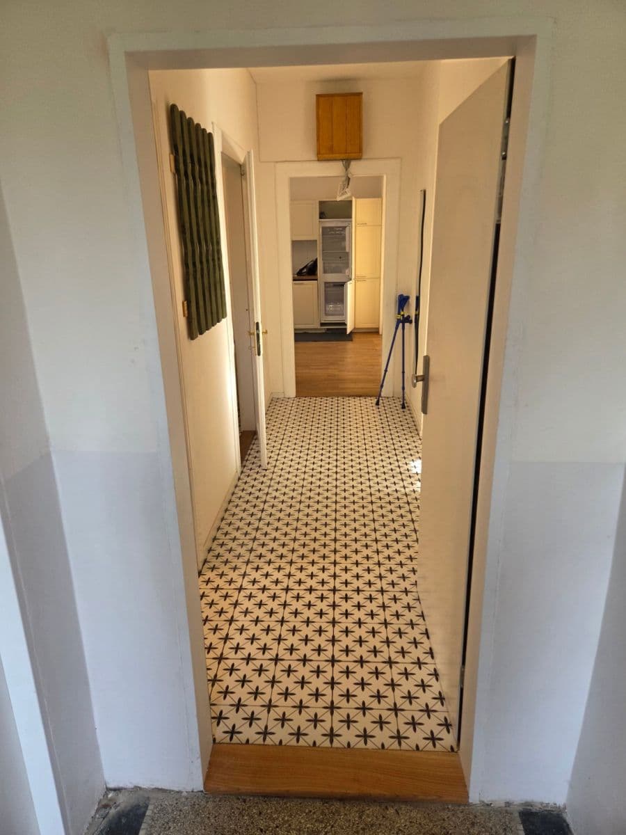 1 bedroom with open-plan kitchen flat to rent, 75 m², Zahradníčkova, Prague, Prague 1 bedroom with open-plan kitchen flat to rent, 75 m², Zahradníčkova, Prague, Prague