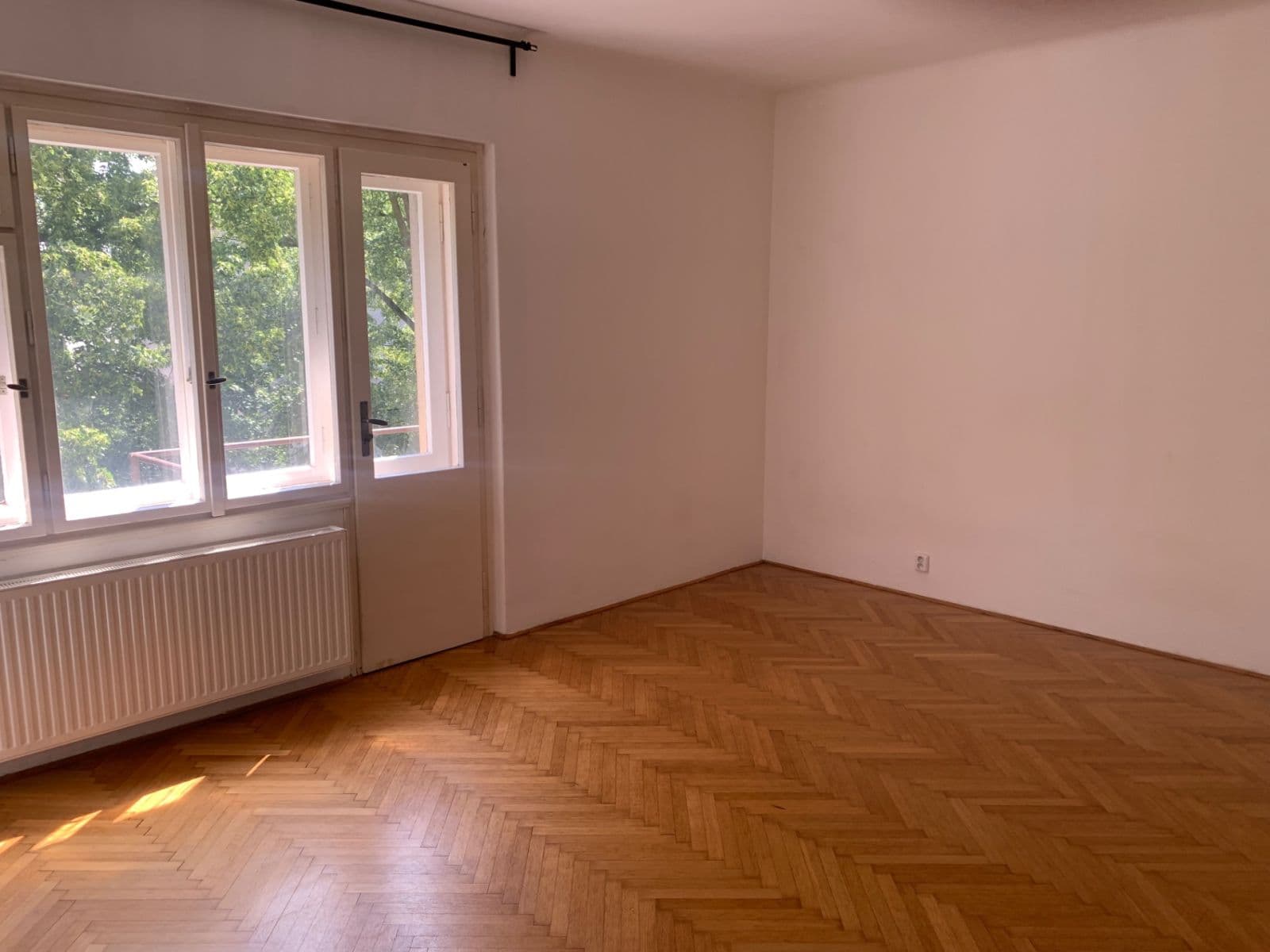 2 bedroom flat to rent, 67 m², Za Vokovickou vozovnou, Prague, Prague 2 bedroom flat to rent, 67 m², Za Vokovickou vozovnou, Prague, Prague
