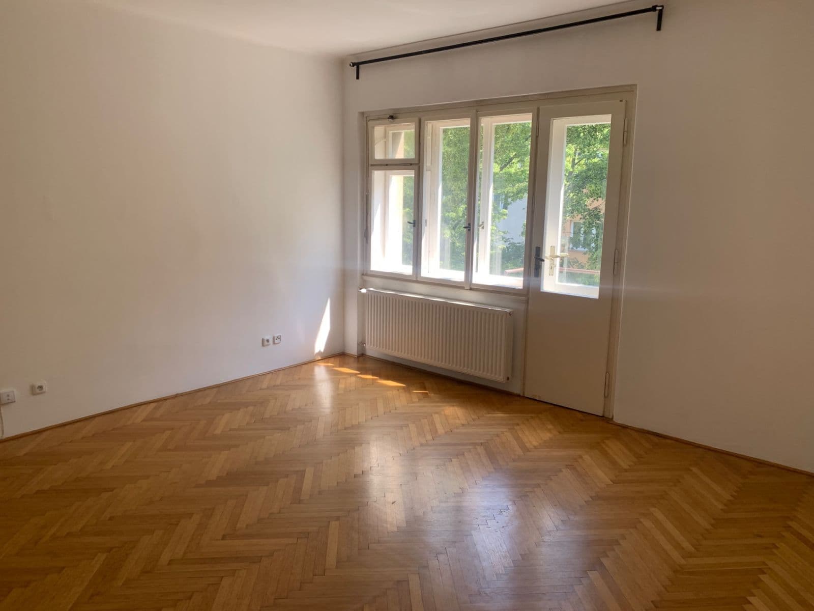 2 bedroom flat to rent, 67 m², Za Vokovickou vozovnou, Prague, Prague 2 bedroom flat to rent, 67 m², Za Vokovickou vozovnou, Prague, Prague