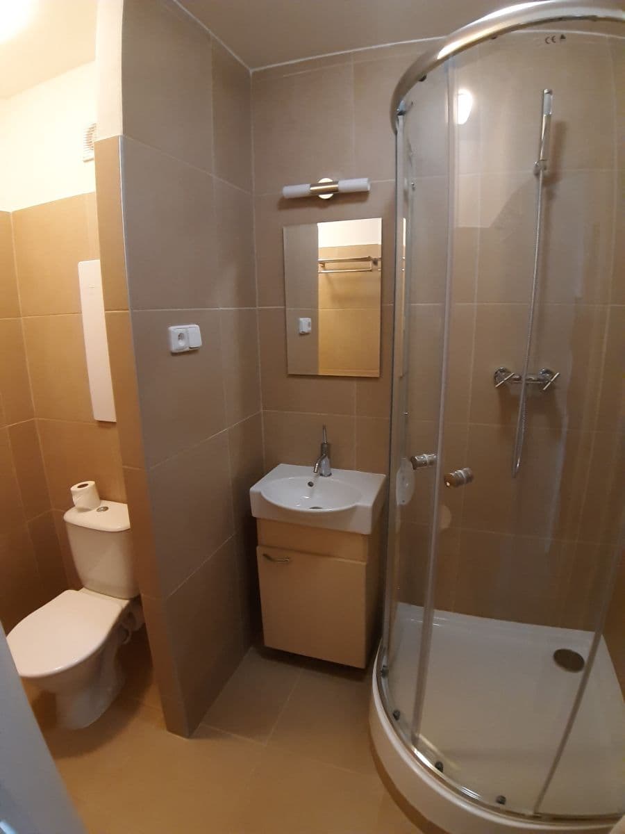 2 bedroom flat to rent, 58 m², Klíšská, Ústí nad Labem, Ústecký Region 2 bedroom flat to rent, 58 m², Klíšská, Ústí nad Labem, Ústecký Region