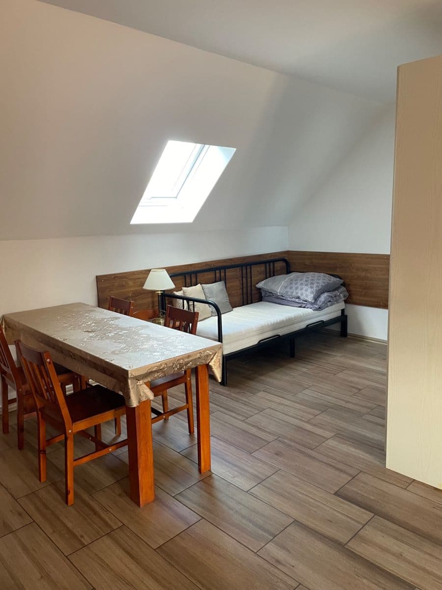 Studio flat to rent, 36 m², Libeř, Středočeský Region Studio flat to rent, 36 m², Libeř, Středočeský Region