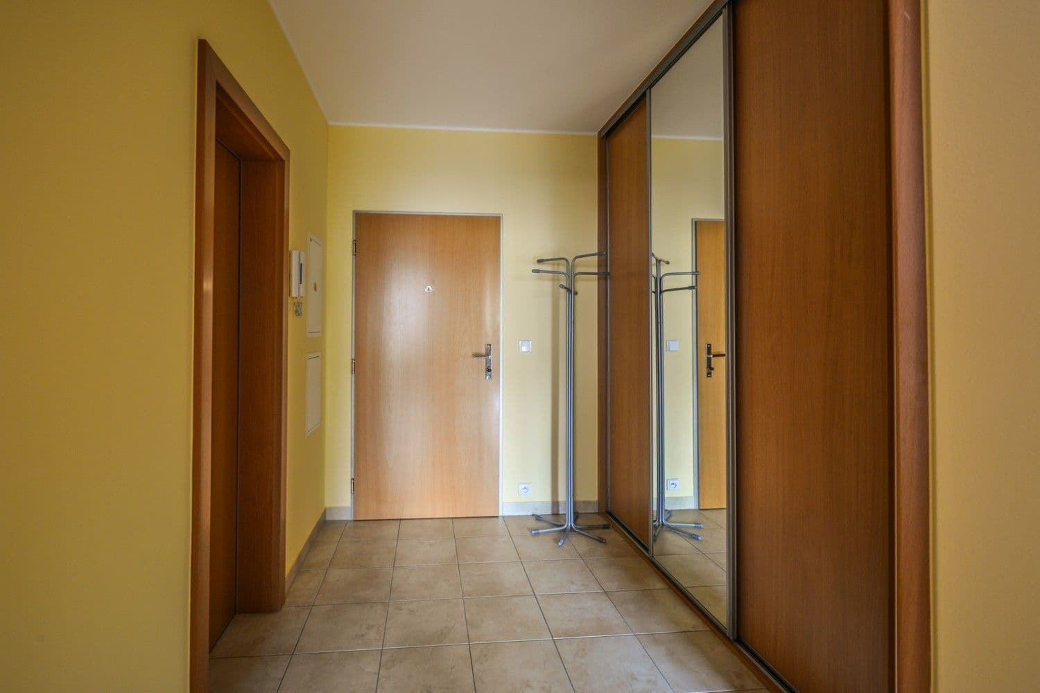 1 bedroom with open-plan kitchen flat to rent, 54 m², Marie Cibulkové, Prague, Prague 1 bedroom with open-plan kitchen flat to rent, 54 m², Marie Cibulkové, Prague, Prague