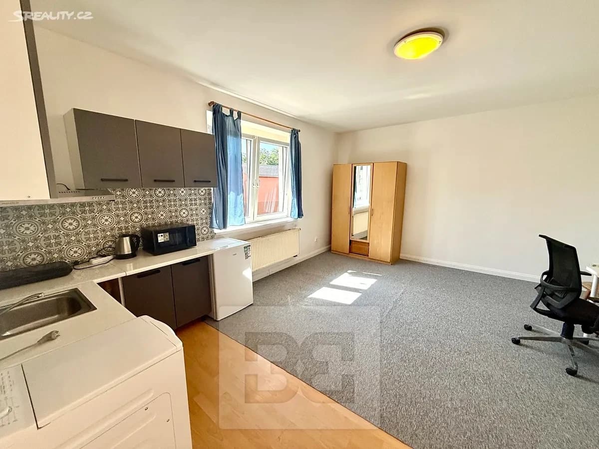 house for sale, 700 m², Mladoboleslavská, Prague, Prague house for sale, 700 m², Mladoboleslavská, Prague, Prague