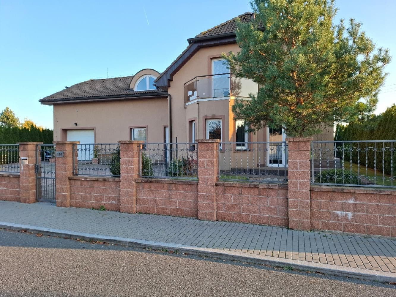 house for sale, 290 m², Modletice, Středočeský Region house for sale, 290 m², Modletice, Středočeský Region