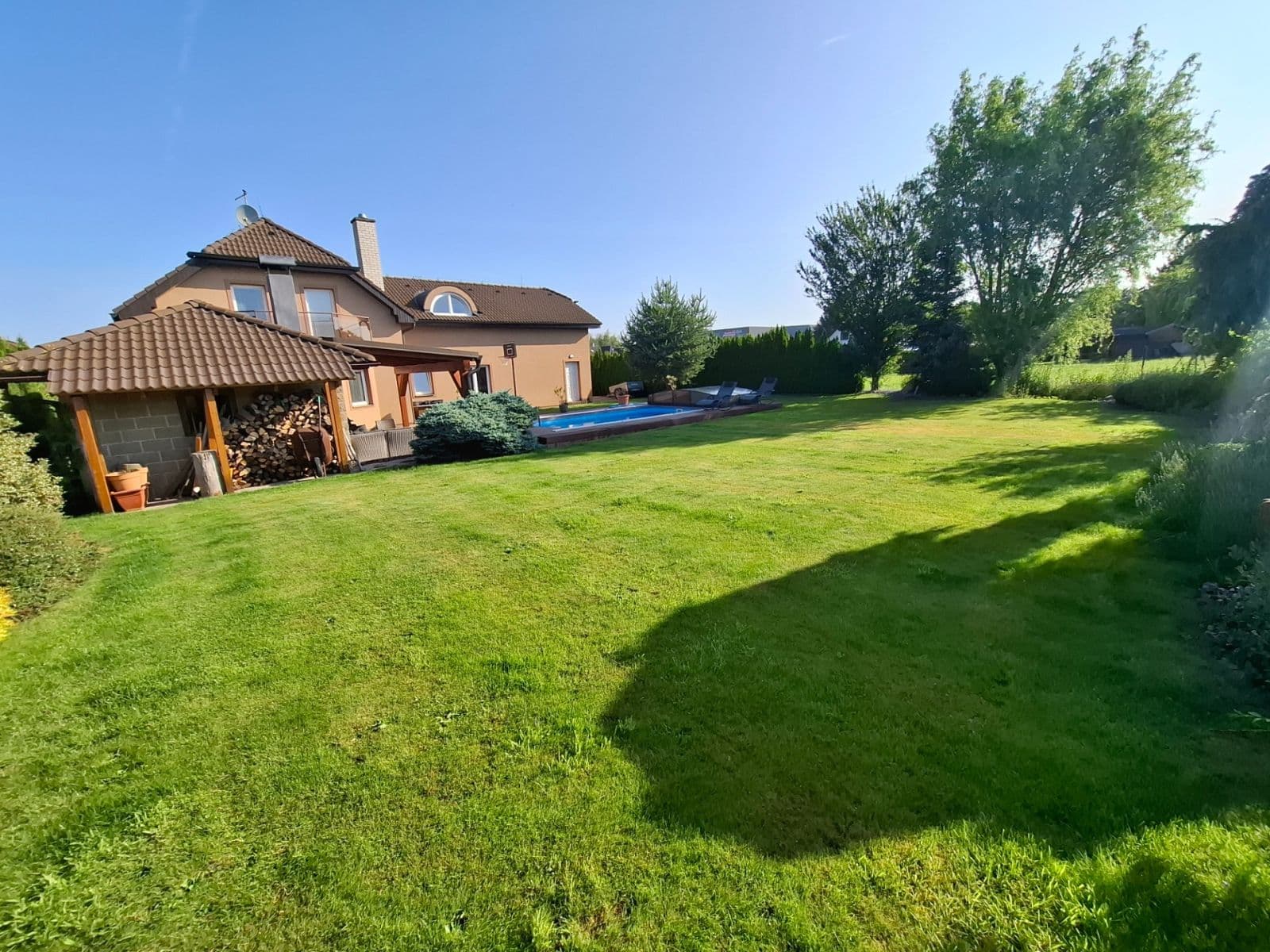 house for sale, 290 m², Modletice, Středočeský Region house for sale, 290 m², Modletice, Středočeský Region