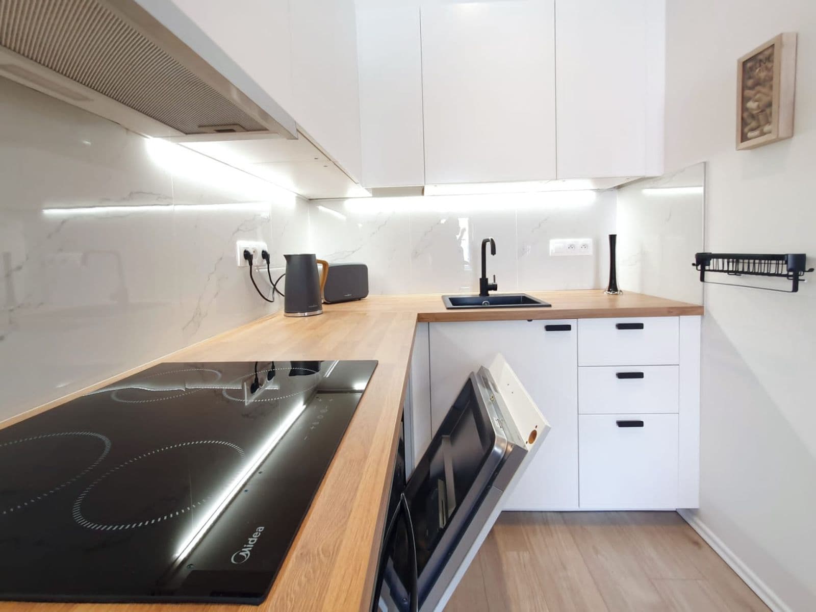 Studio flat to rent, 30 m², Holubova, Prague, Prague Studio flat to rent, 30 m², Holubova, Prague, Prague