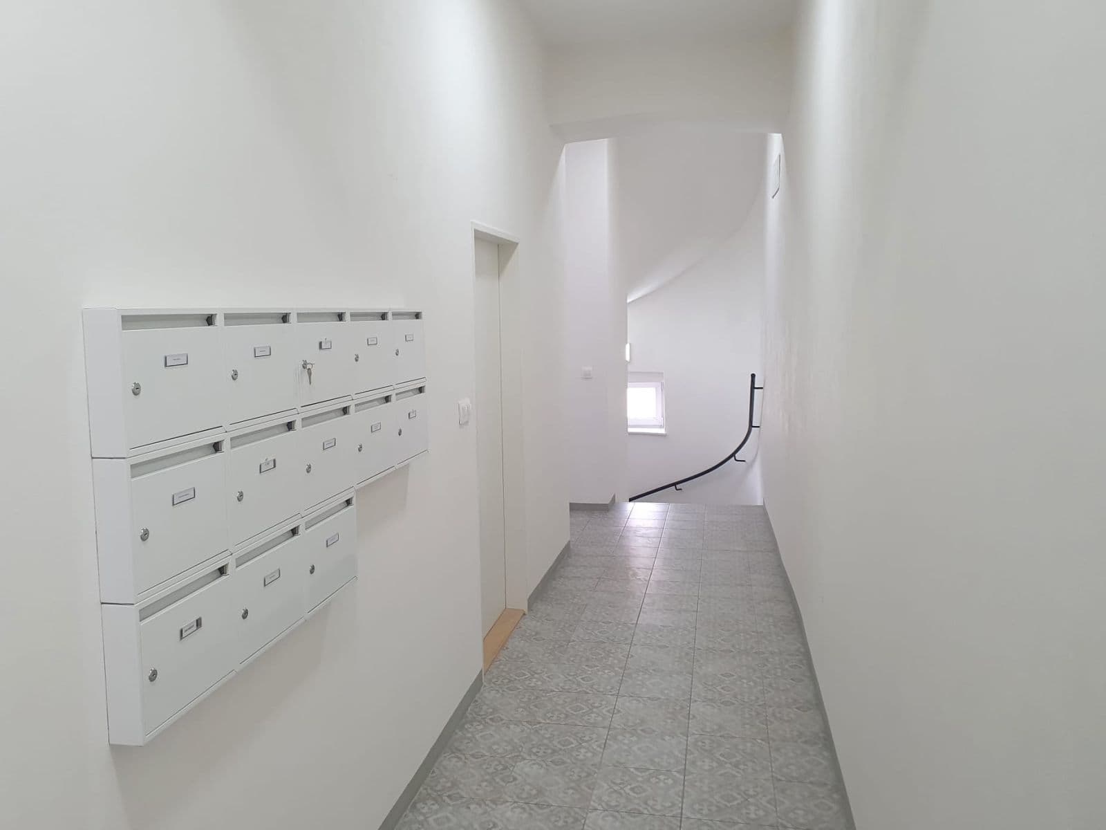 Studio flat to rent, 30 m², Holubova, Prague, Prague Studio flat to rent, 30 m², Holubova, Prague, Prague