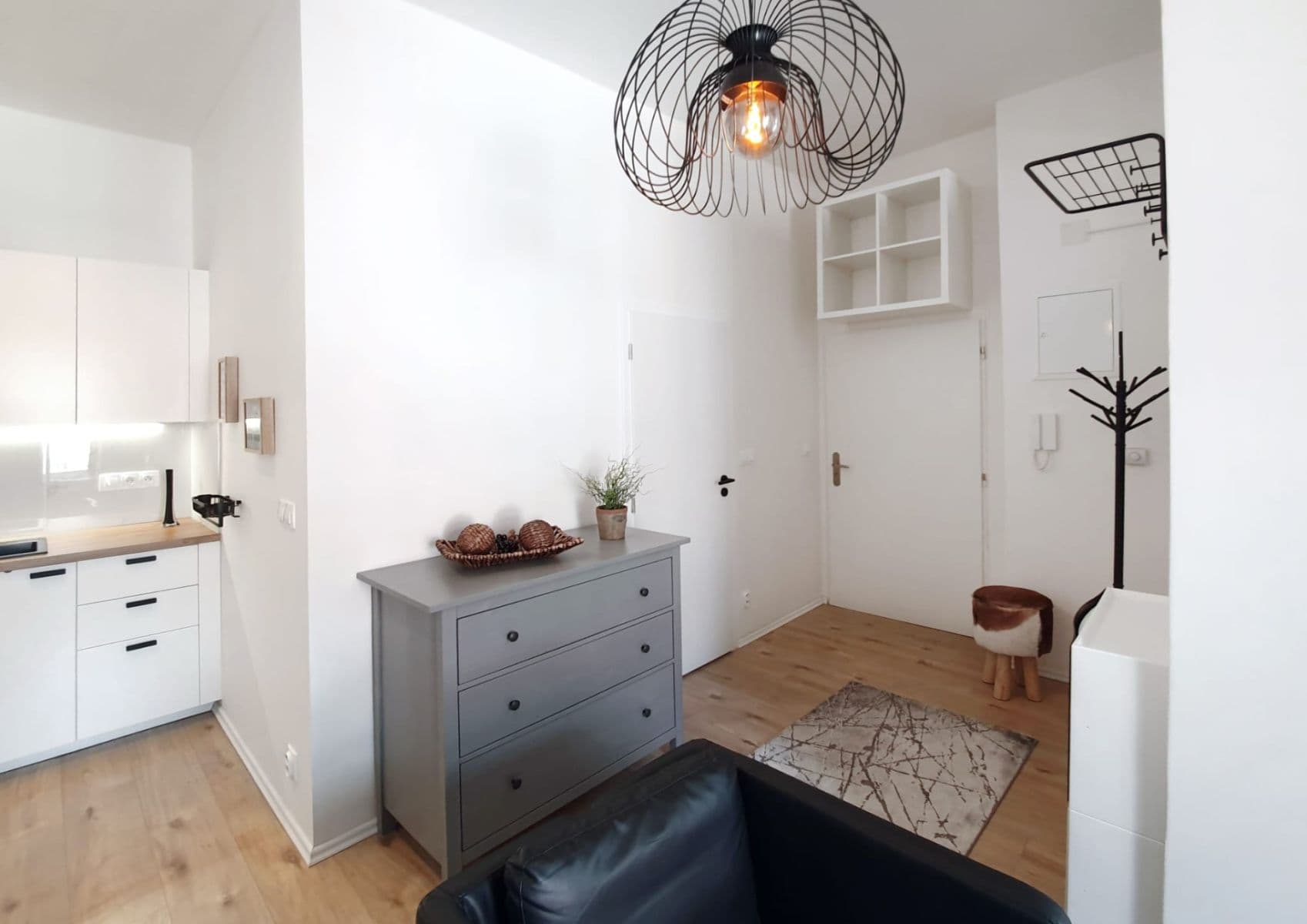 Studio flat to rent, 30 m², Holubova, Prague, Prague Studio flat to rent, 30 m², Holubova, Prague, Prague