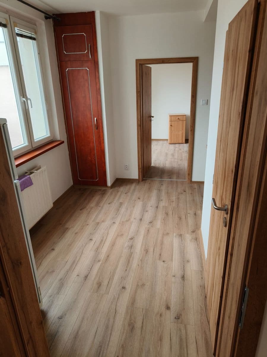 3 bedroom flat to rent, 70 m², Kmochova, Olomouc, Olomoucký Region 3 bedroom flat to rent, 70 m², Kmochova, Olomouc, Olomoucký Region