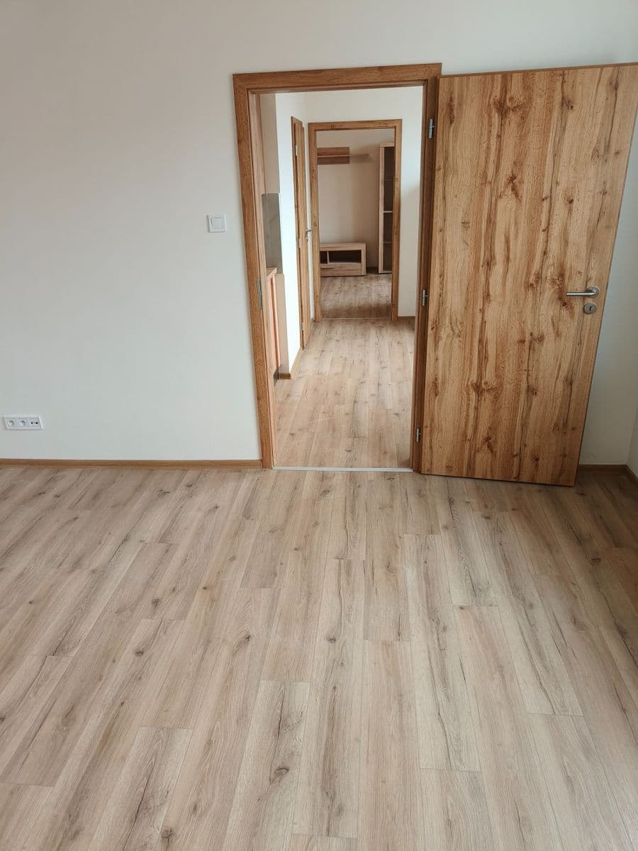 3 bedroom flat to rent, 70 m², Kmochova, Olomouc, Olomoucký Region 3 bedroom flat to rent, 70 m², Kmochova, Olomouc, Olomoucký Region