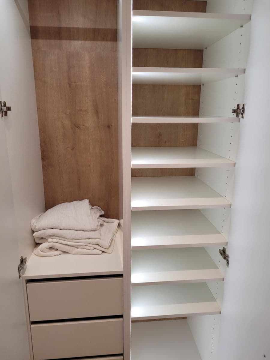 3 bedroom with open-plan kitchen flat to rent, 99 m², Drtinova, Prague, Prague 3 bedroom with open-plan kitchen flat to rent, 99 m², Drtinova, Prague, Prague