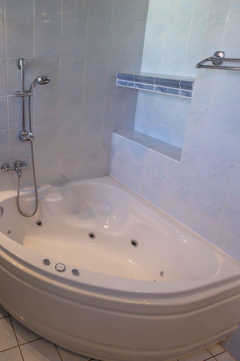1 bedroom with open-plan kitchen flat to rent, 55 m², Na Úvoze, Zruč nad Sázavou, Středočeský Region 1 bedroom with open-plan kitchen flat to rent, 55 m², Na Úvoze, Zruč nad Sázavou, Středočeský Region