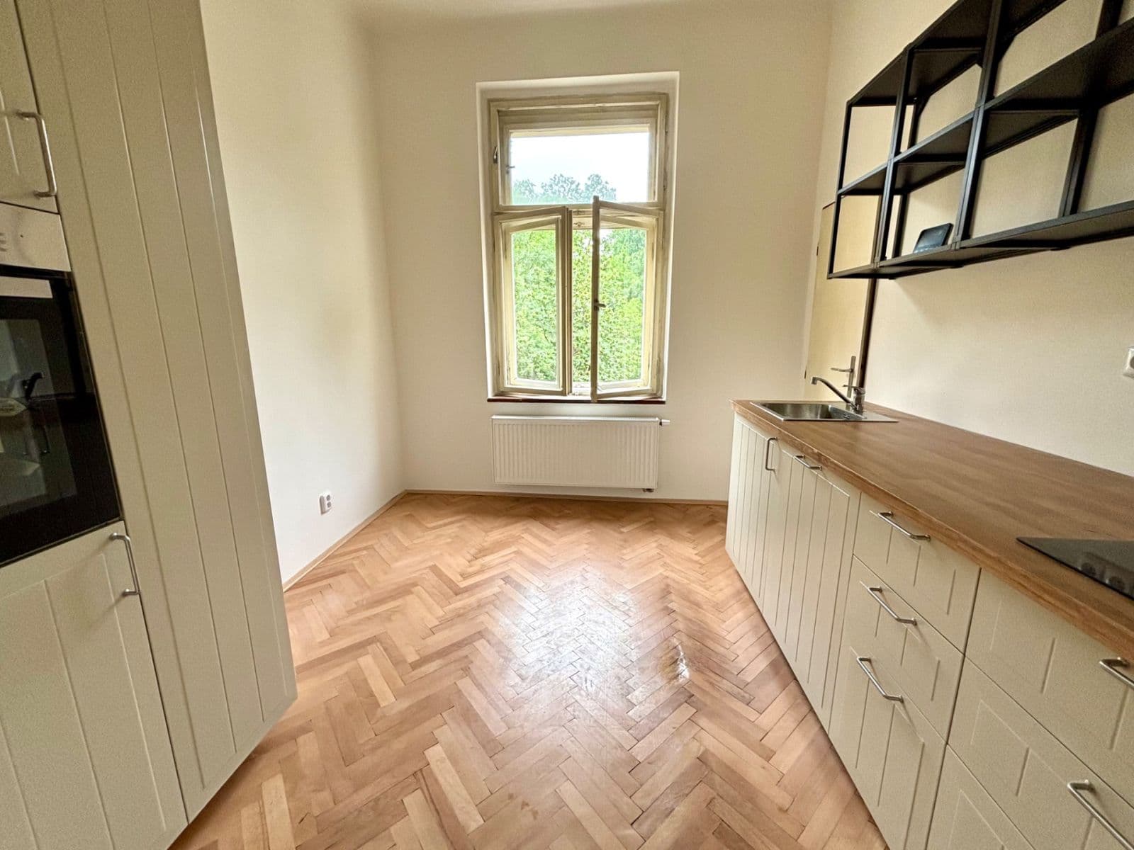 3 bedroom flat to rent, 93 m², Husitská, Prague, Prague 3 bedroom flat to rent, 93 m², Husitská, Prague, Prague