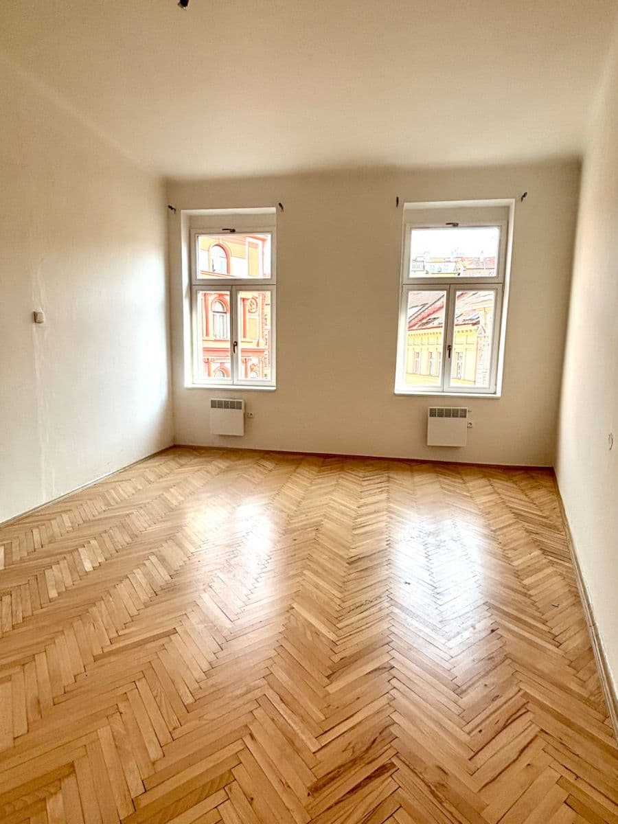 3 bedroom flat to rent, 93 m², Husitská, Prague, Prague 3 bedroom flat to rent, 93 m², Husitská, Prague, Prague