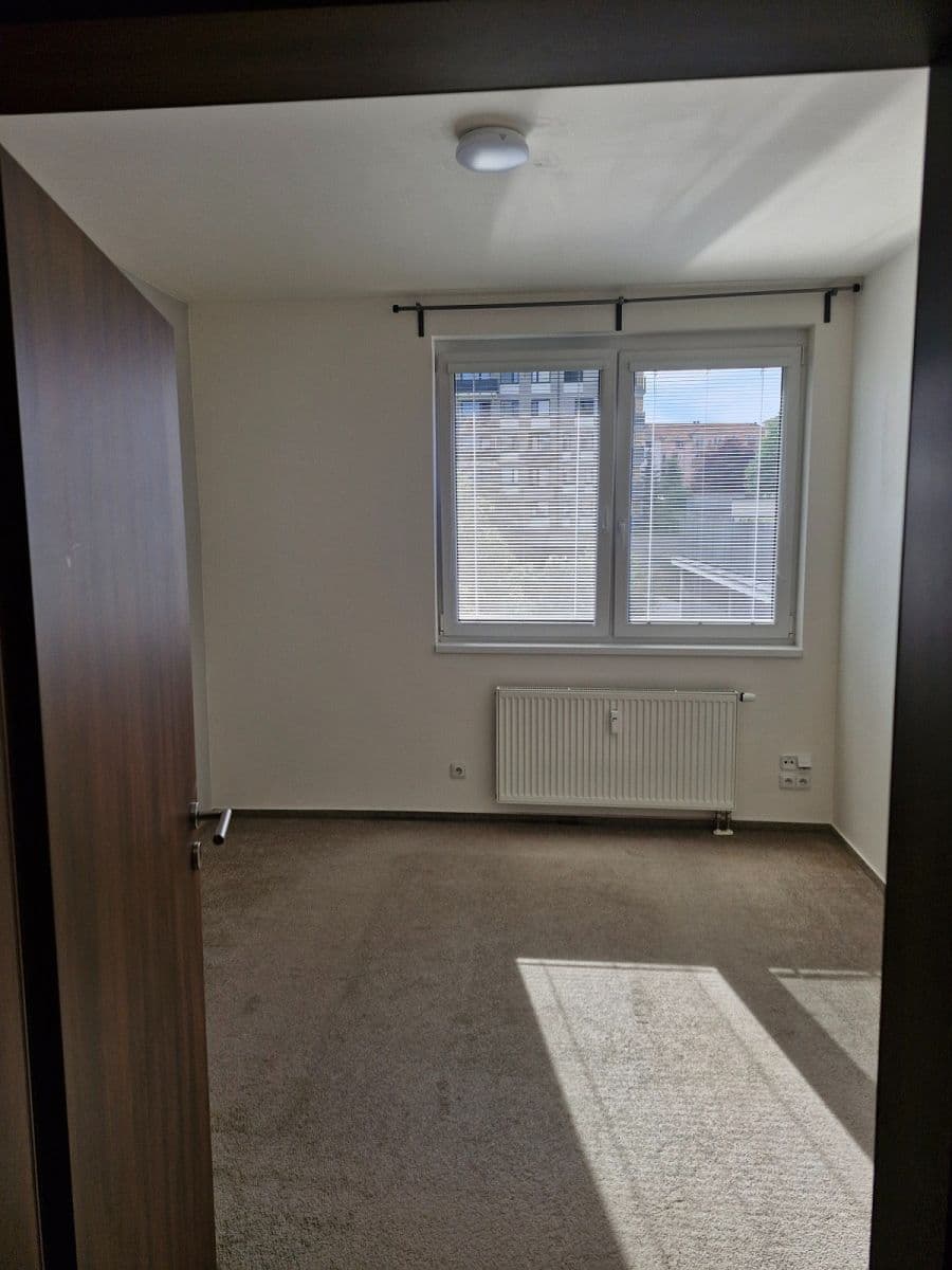 2 bedroom with open-plan kitchen flat to rent, 76 m², Nad Přehradou, Prague, Prague 2 bedroom with open-plan kitchen flat to rent, 76 m², Nad Přehradou, Prague, Prague